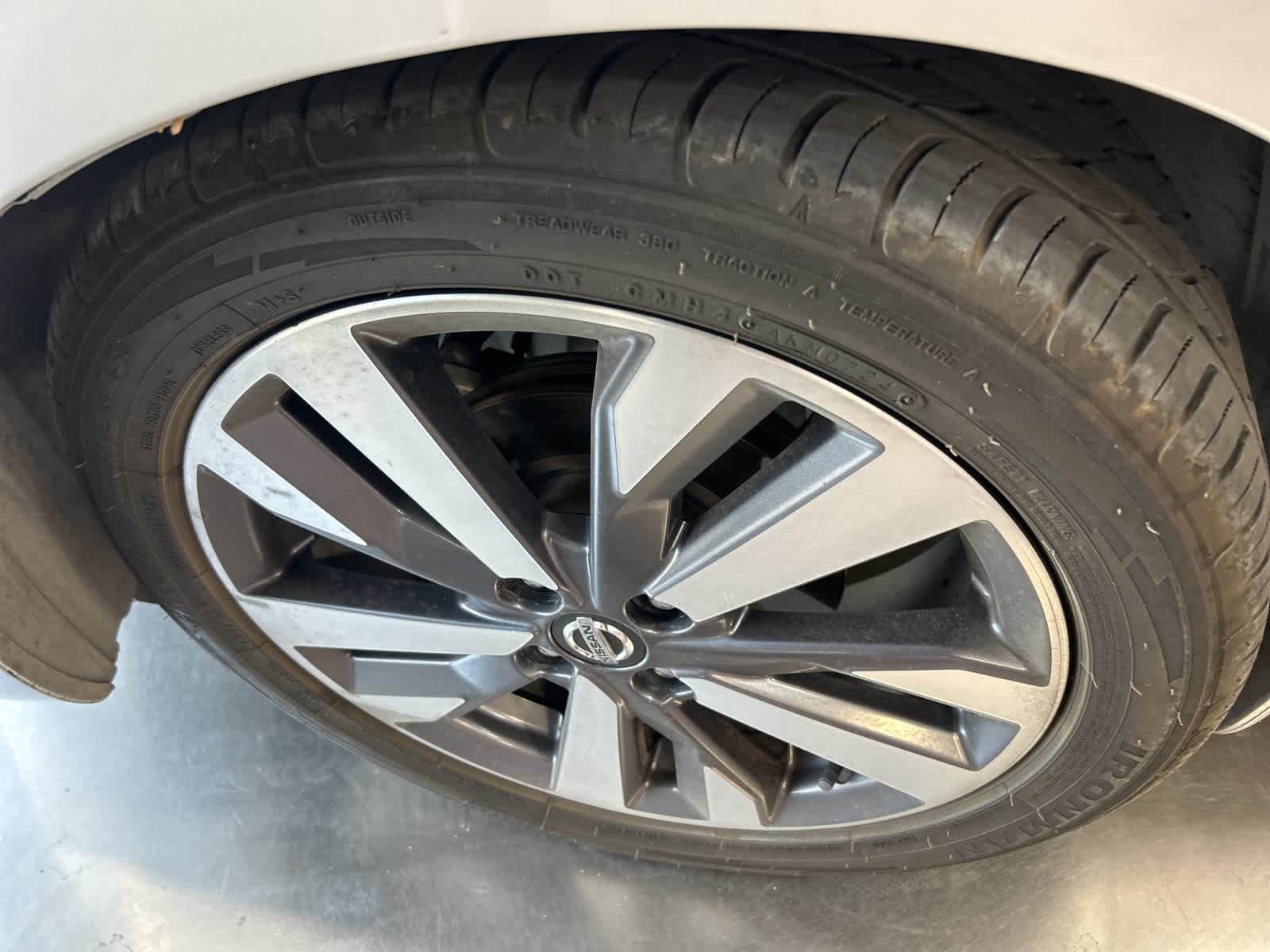 Thumbnail: 2020 Nissan Versa - 17