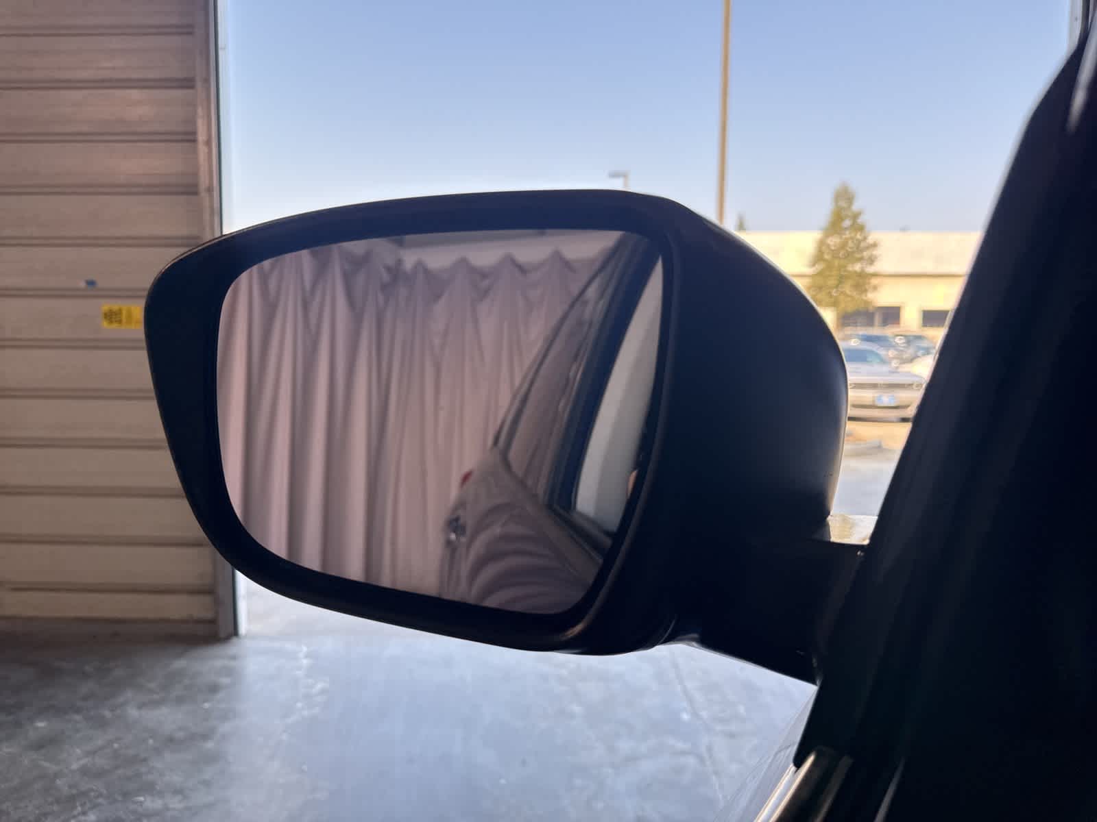 Thumbnail: 2020 Nissan Pathfinder - 26