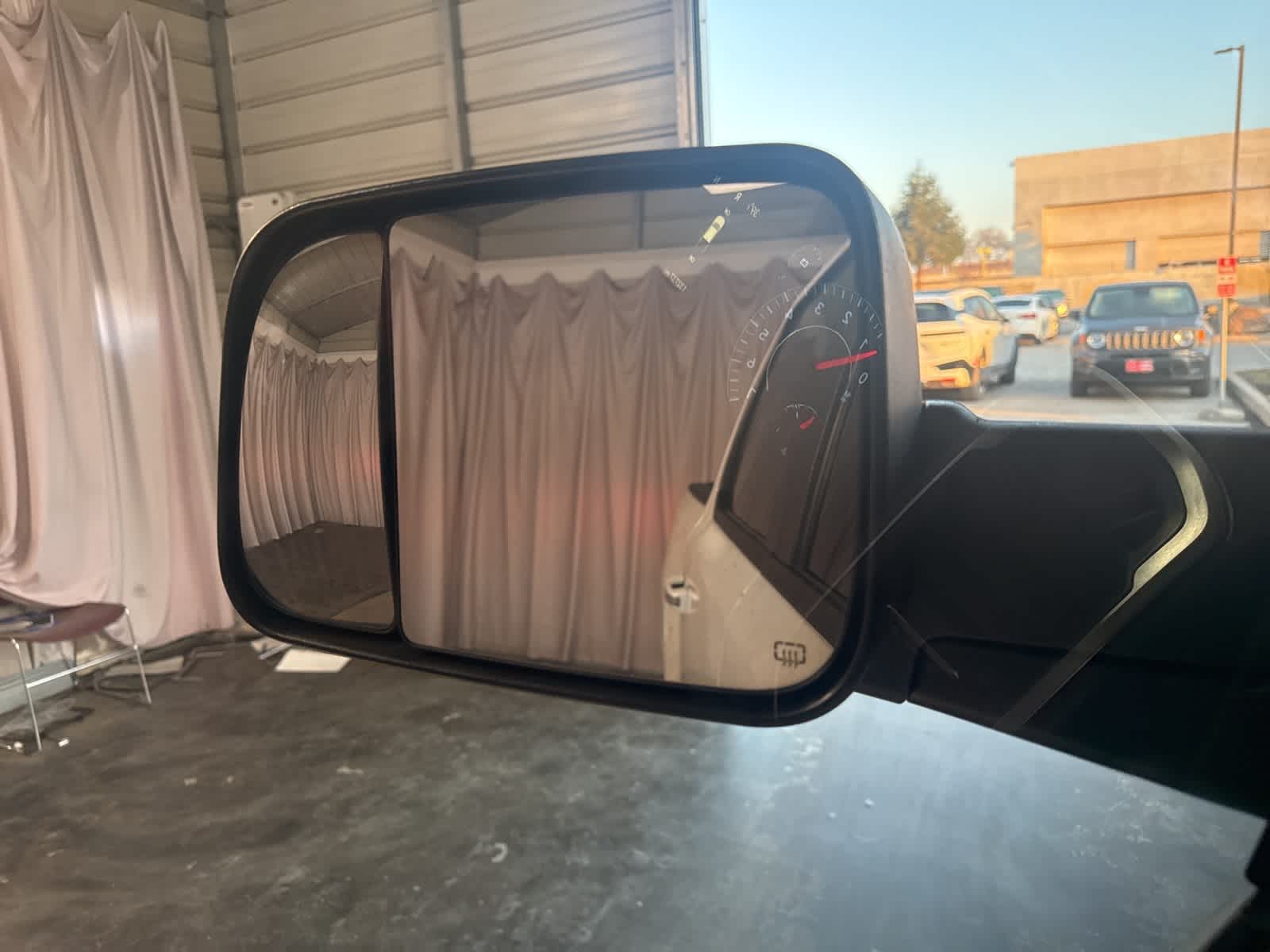 Thumbnail: 2020 RAM 1500 - 27