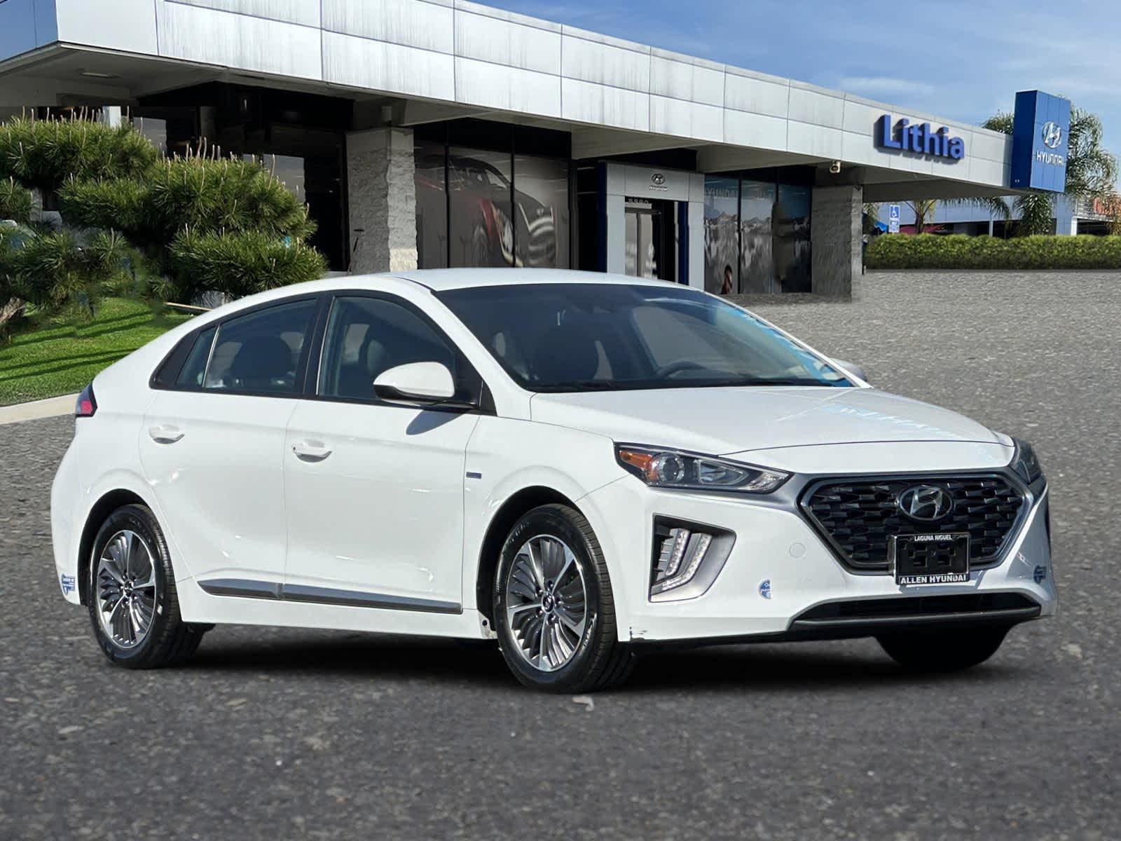 Thumbnail: 2020 Hyundai Ioniq - 9