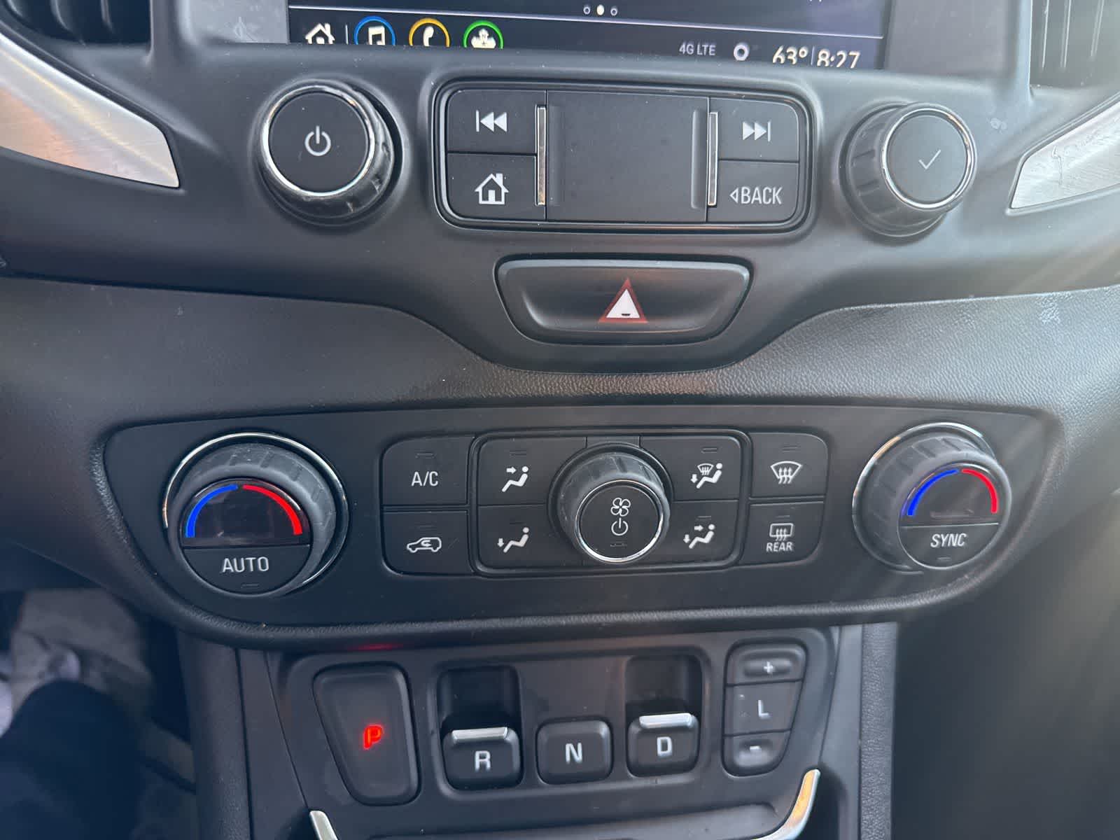 Thumbnail: 2021 GMC Terrain - 25