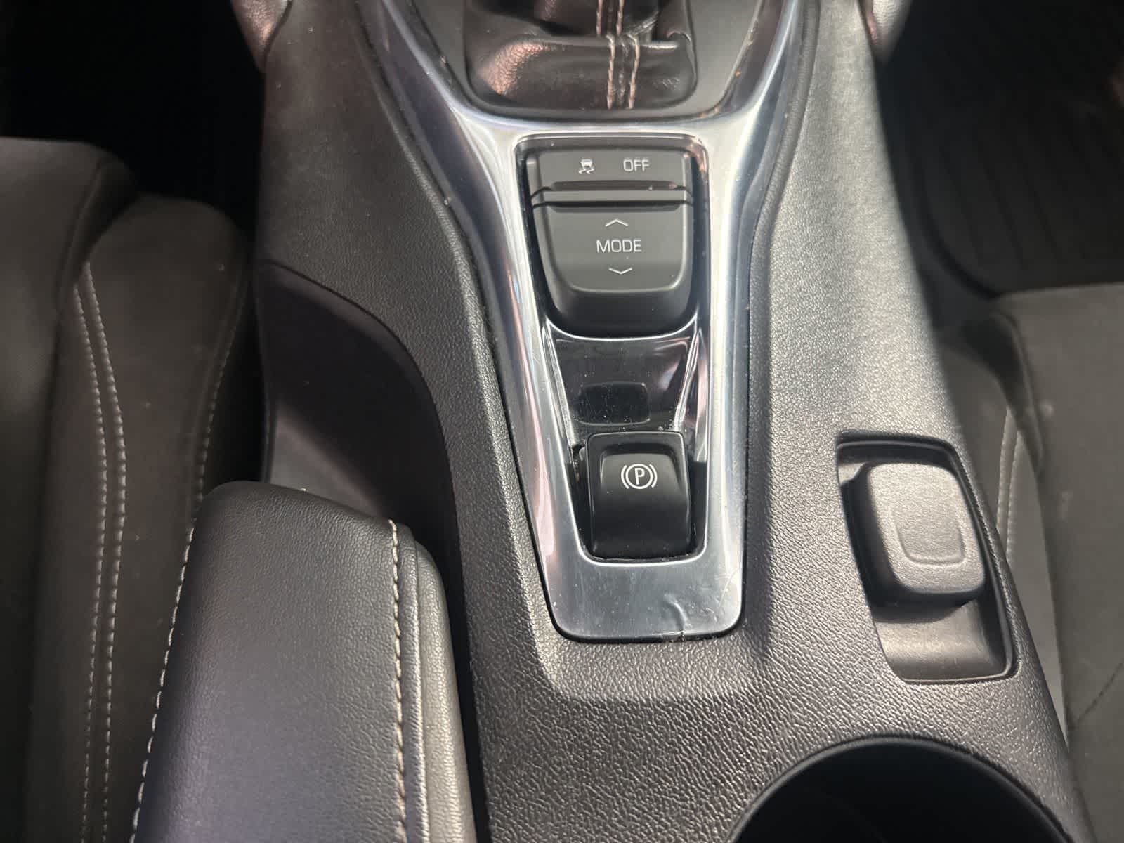 Thumbnail: 2019 Chevrolet Camaro - 24