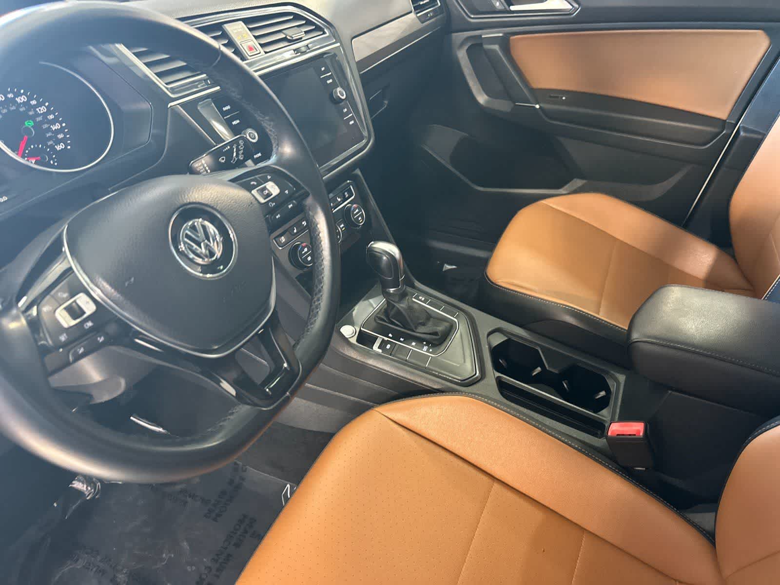 Thumbnail: 2018 Volkswagen Tiguan - 11