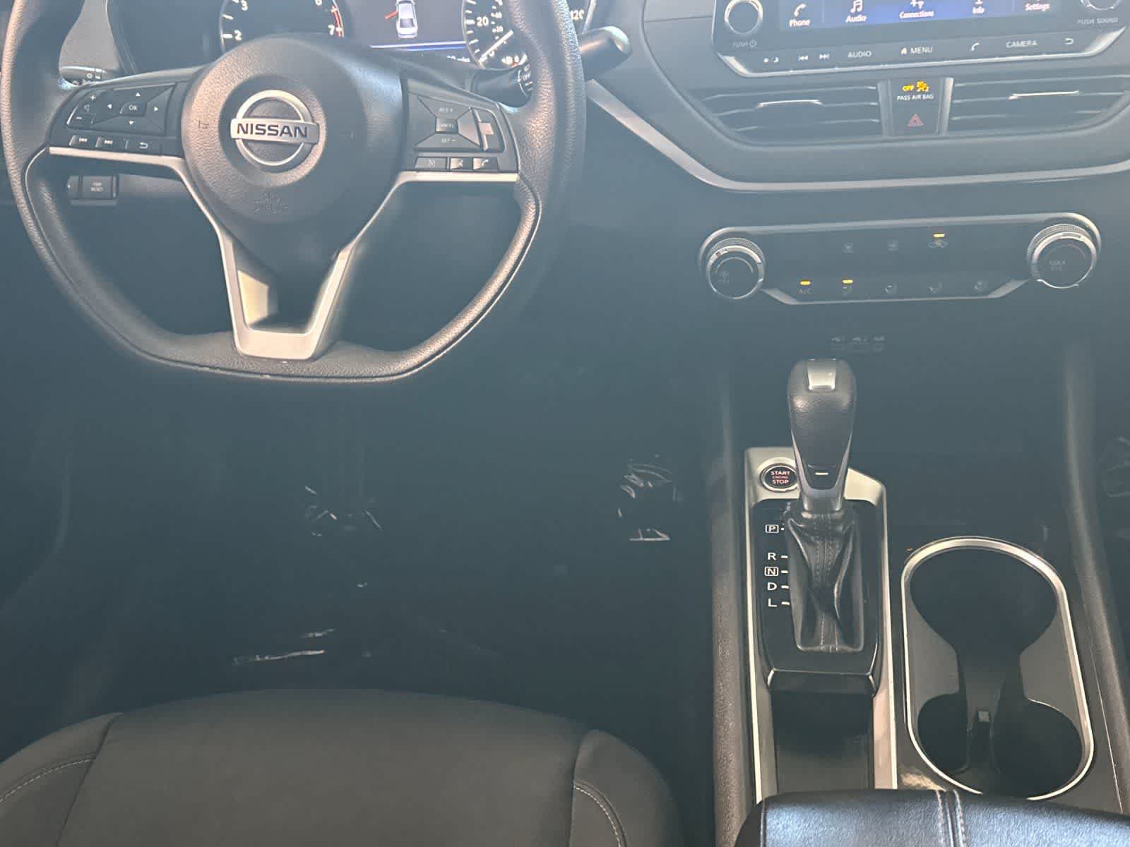 Thumbnail: 2021 Nissan Altima - 14