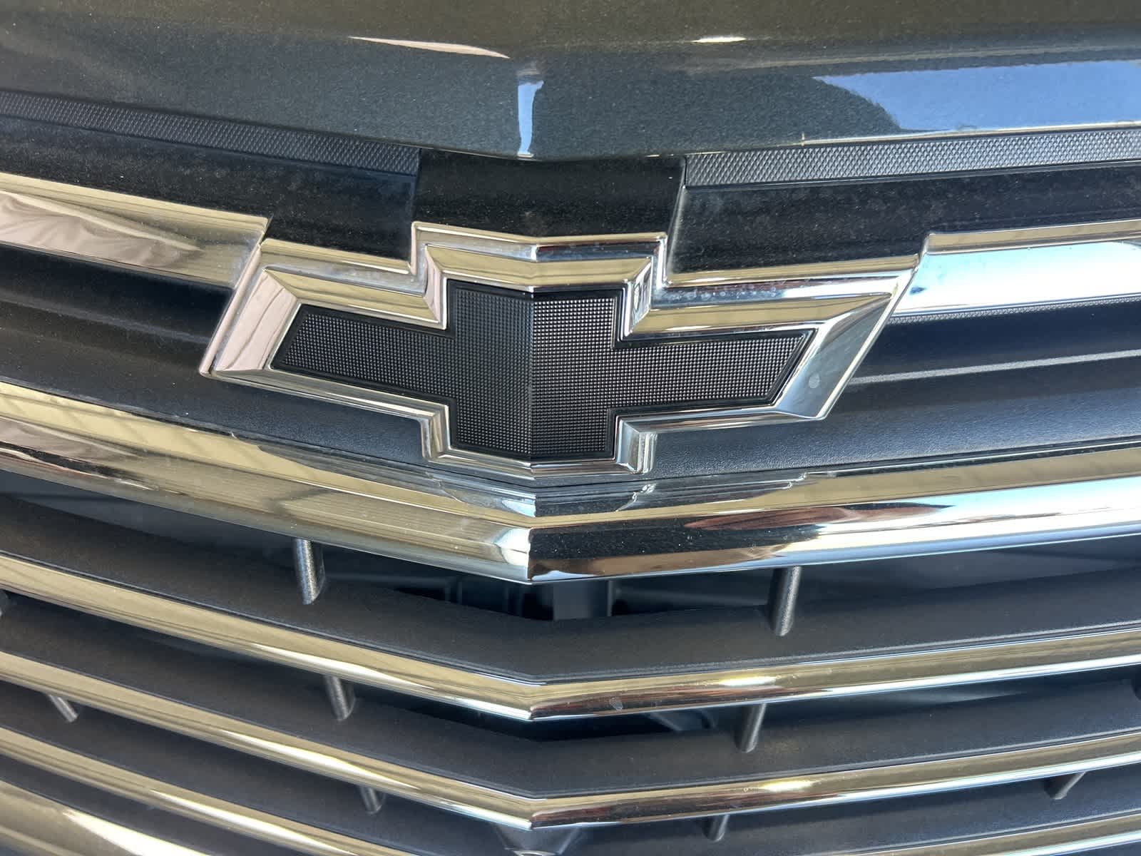 Thumbnail: 2020 Chevrolet Equinox - 3