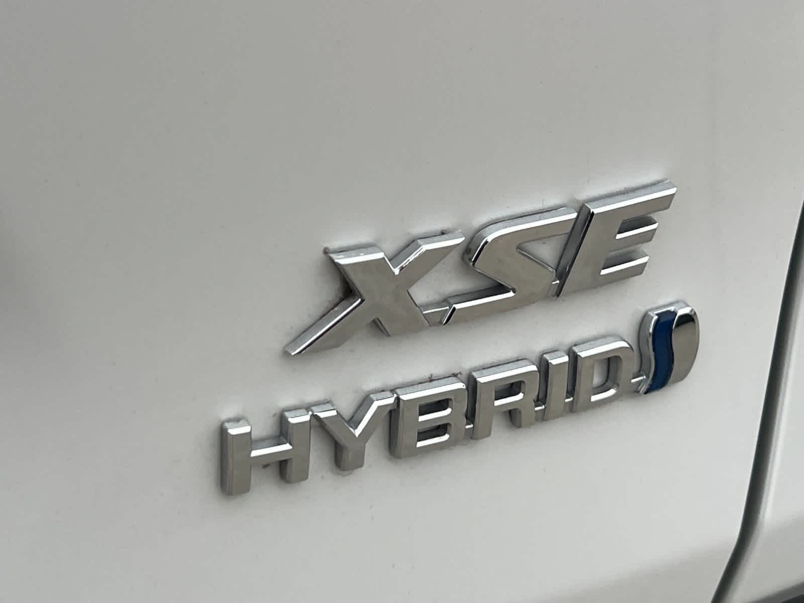 Thumbnail: 2024 Toyota RAV4 - 28