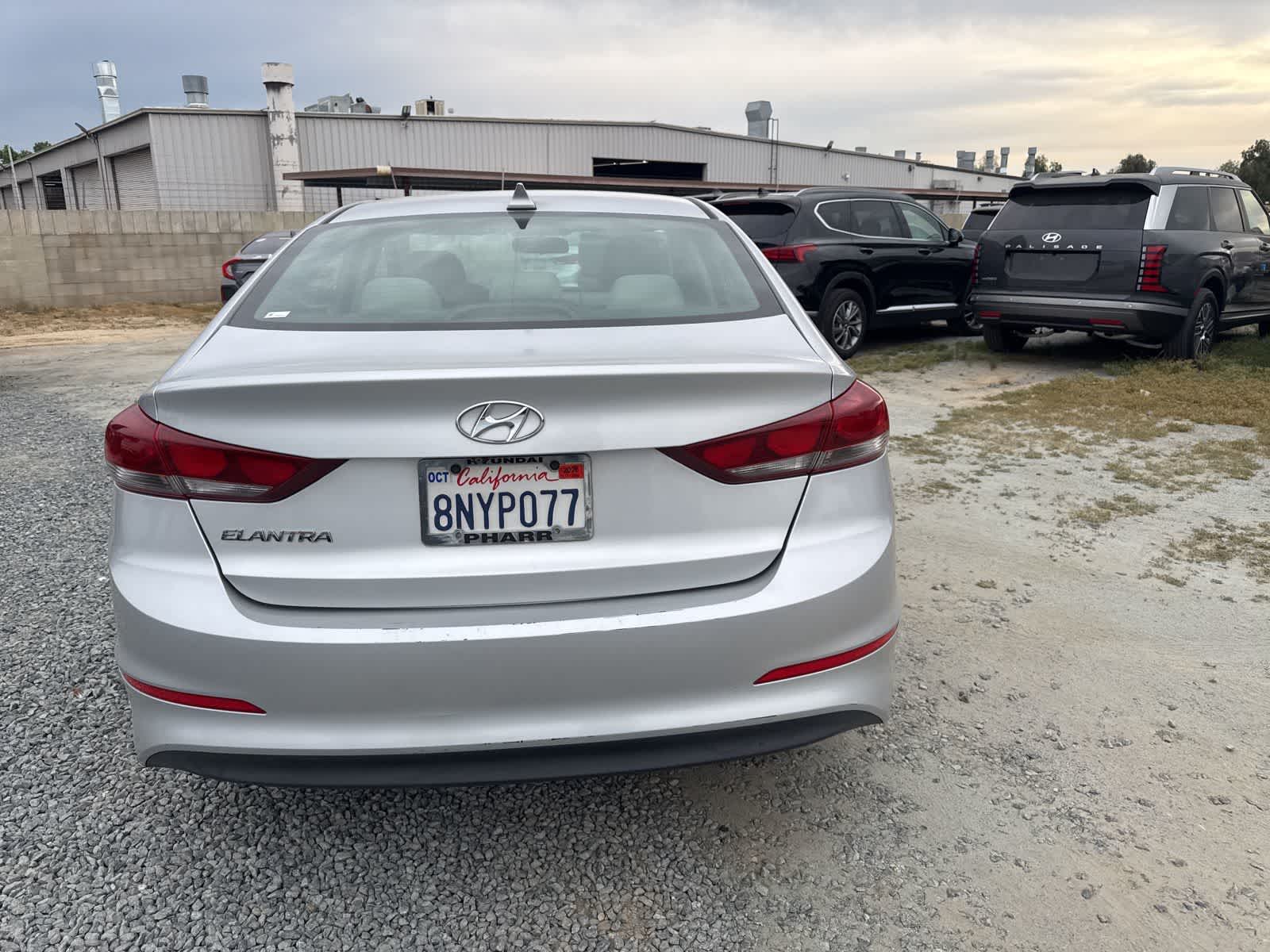2017 Hyundai Elantra SE photo 5