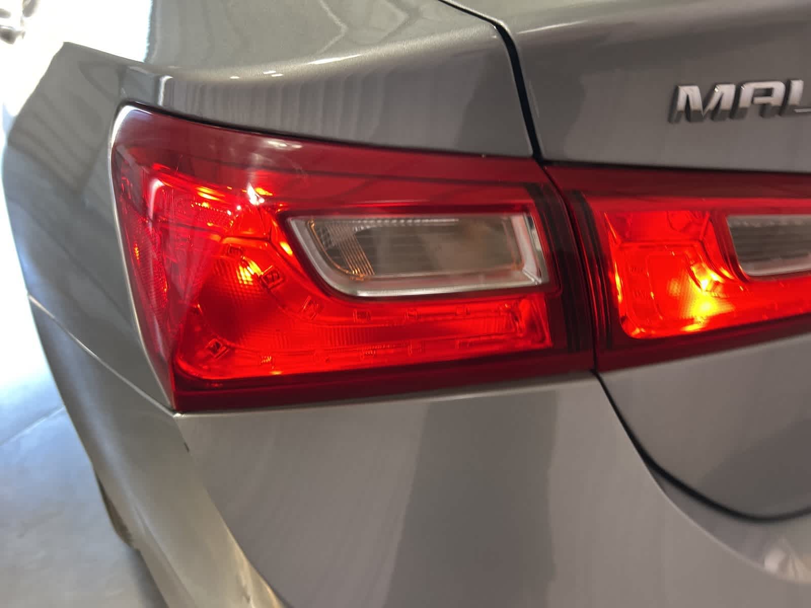 Thumbnail: 2023 Chevrolet Malibu - 13