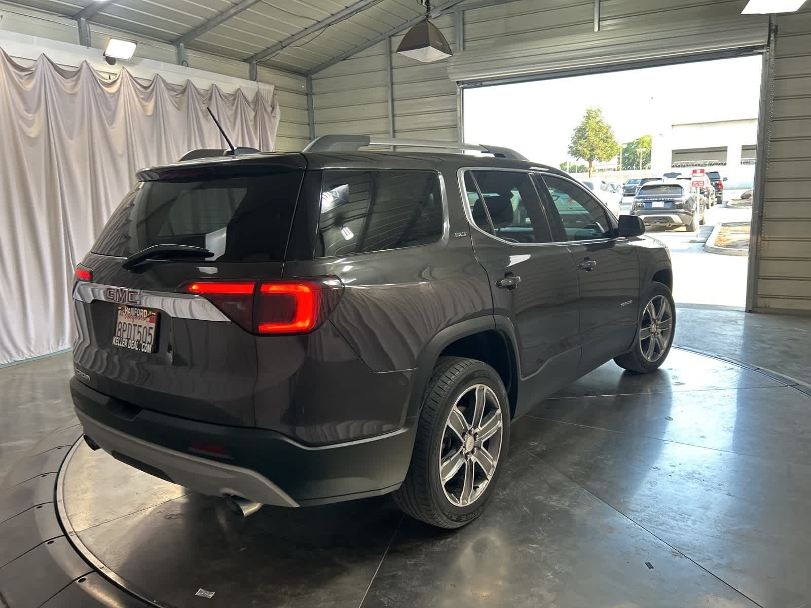 Thumbnail: 2018 GMC Acadia - 10