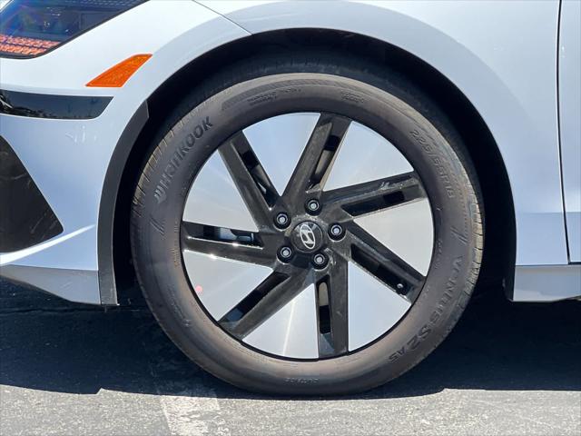 Thumbnail: 2025 Hyundai Ioniq 6 - 25