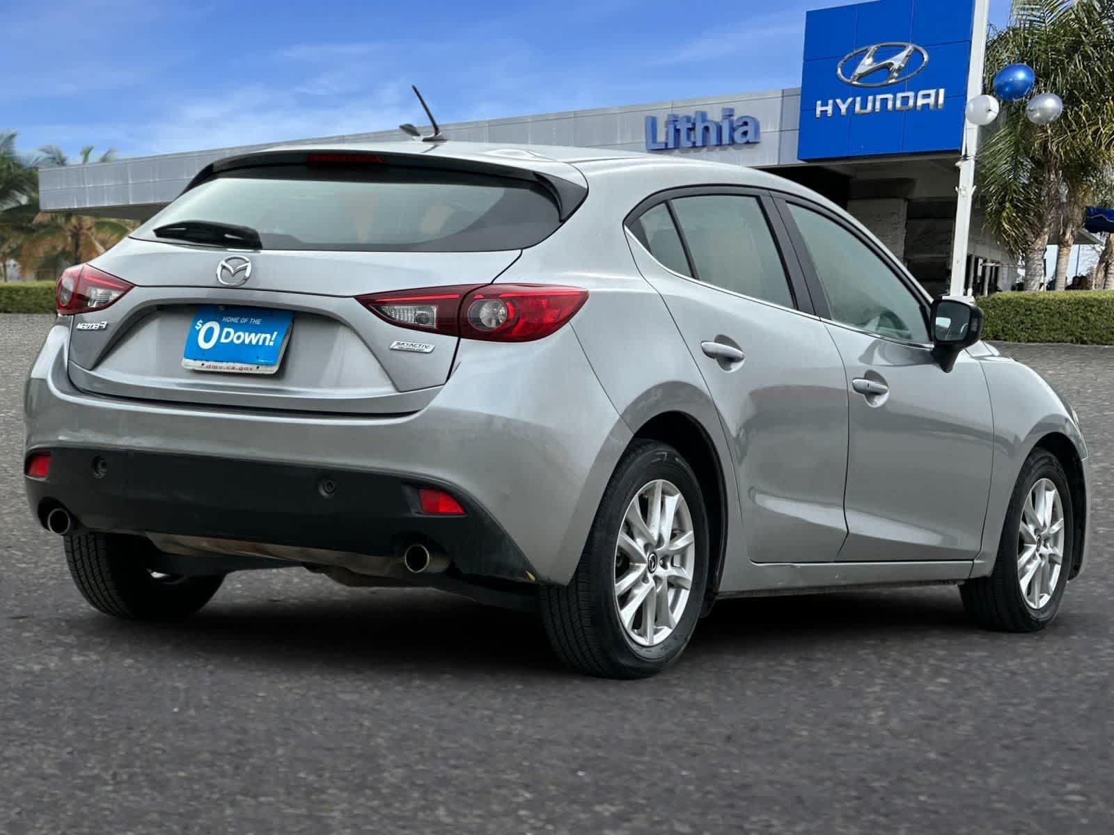 Thumbnail: 2015 Mazda Mazda3 - 3