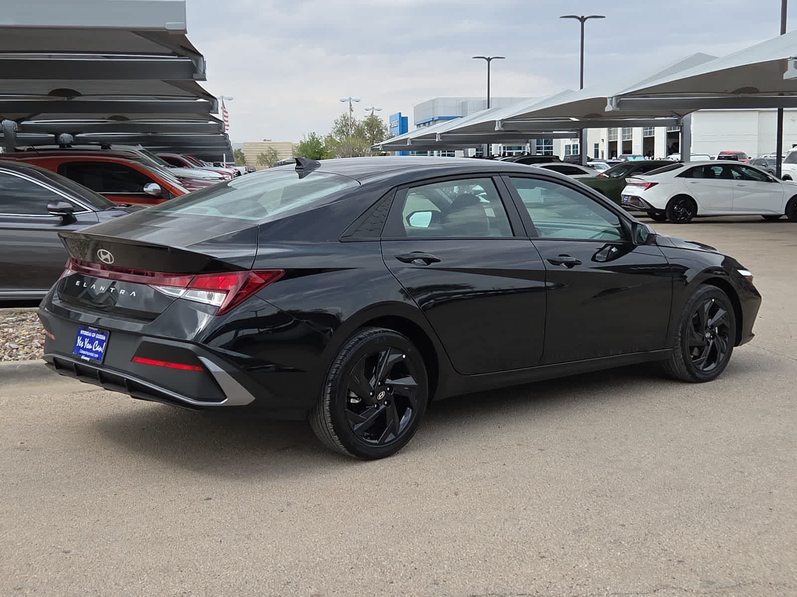 Thumbnail: 2026 Hyundai Elantra - 8