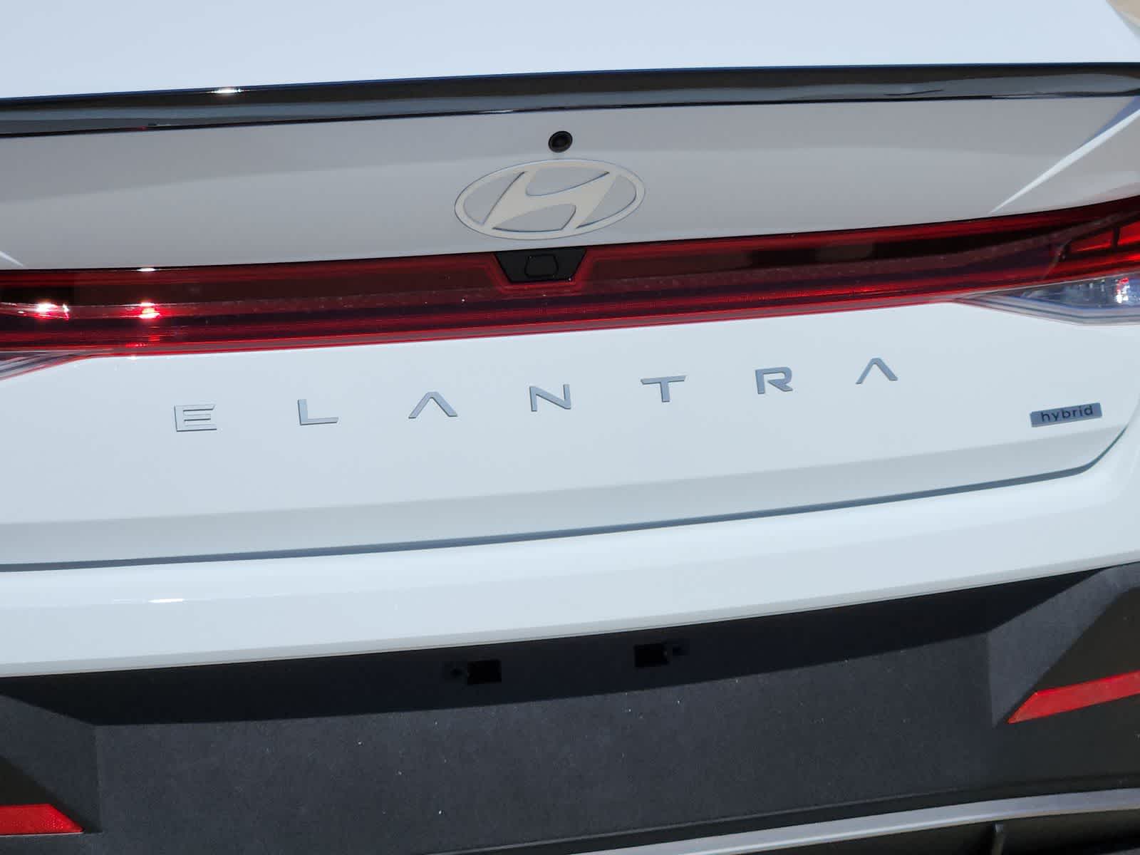 Thumbnail: 2025 Hyundai Elantra - 11