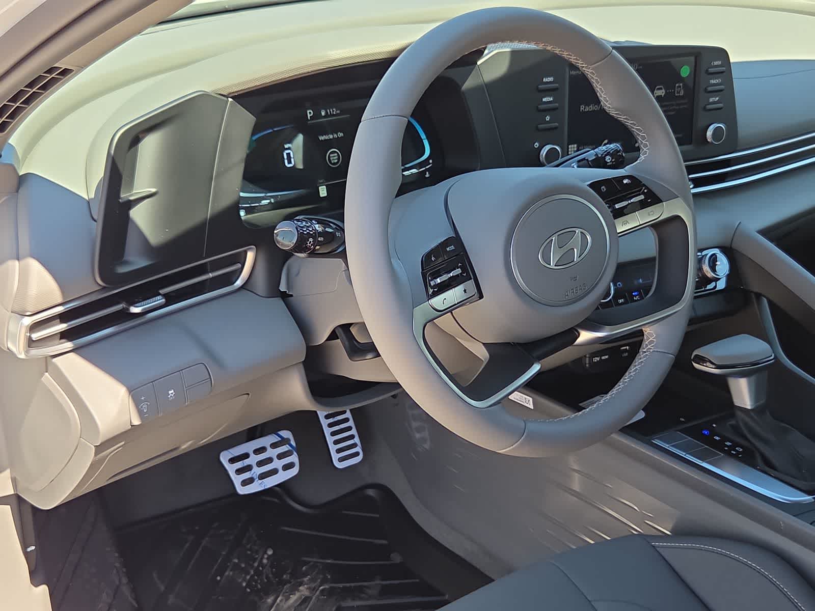 Thumbnail: 2026 Hyundai Elantra - 10