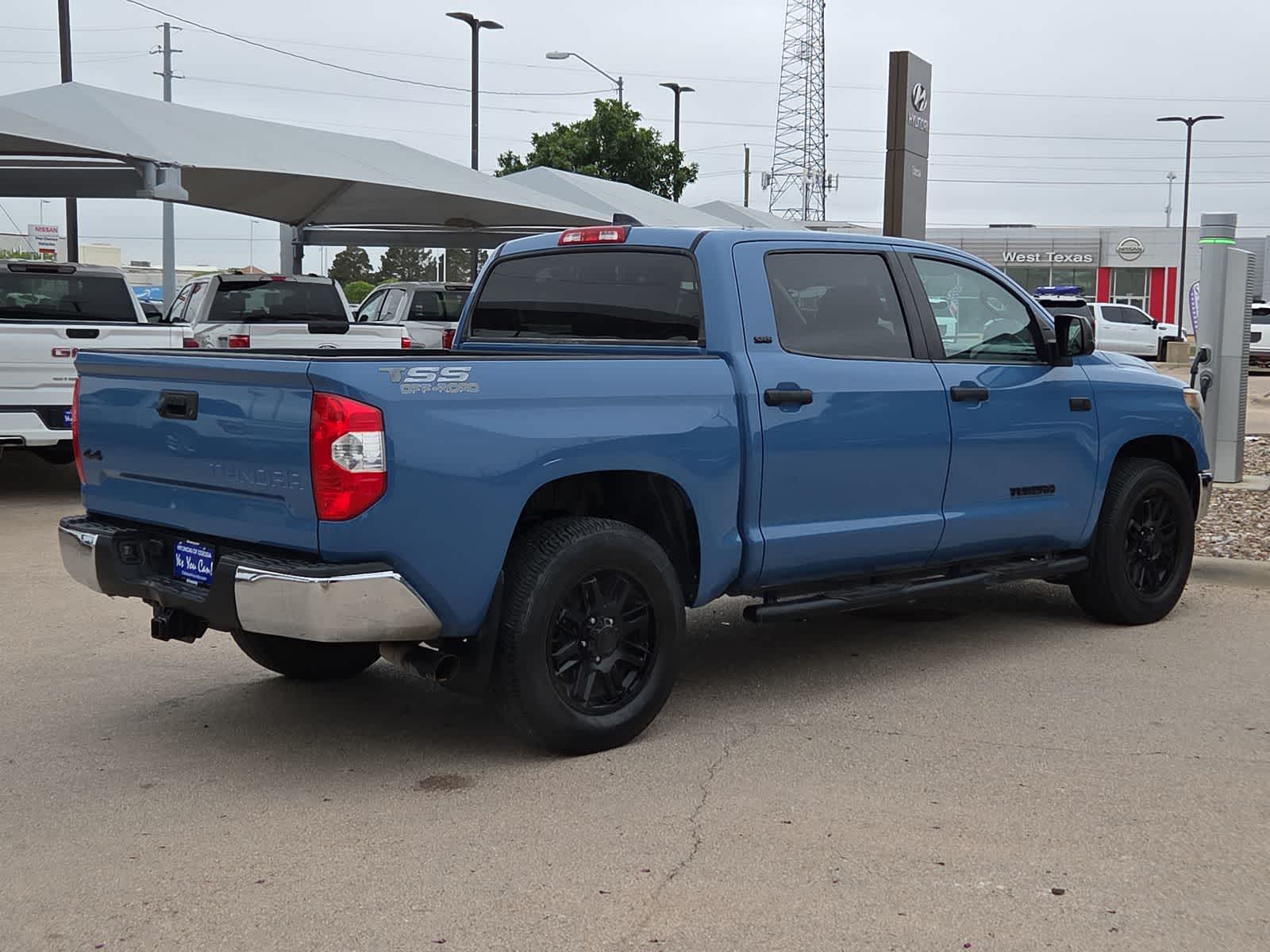 Thumbnail: 2021 Toyota Tundra - 8