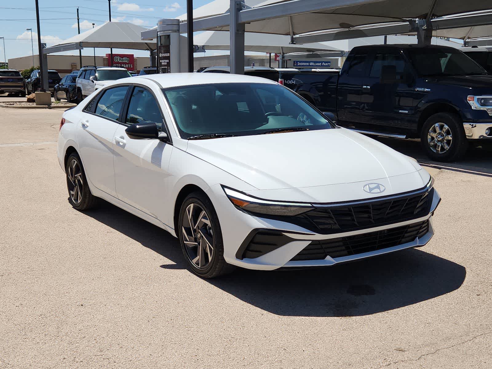 Thumbnail: 2025 Hyundai Elantra - 2