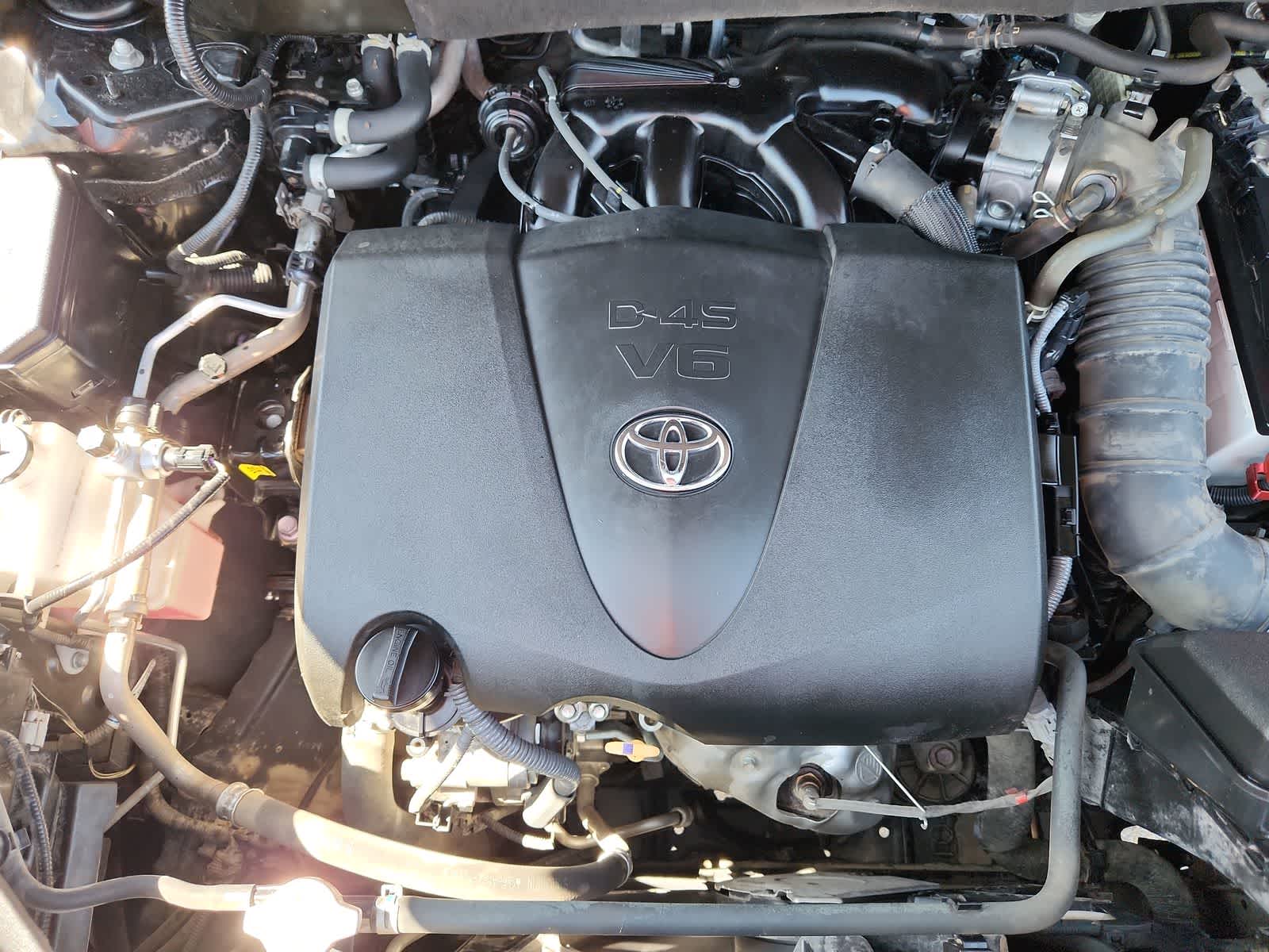 Thumbnail: 2022 Toyota Highlander - 12