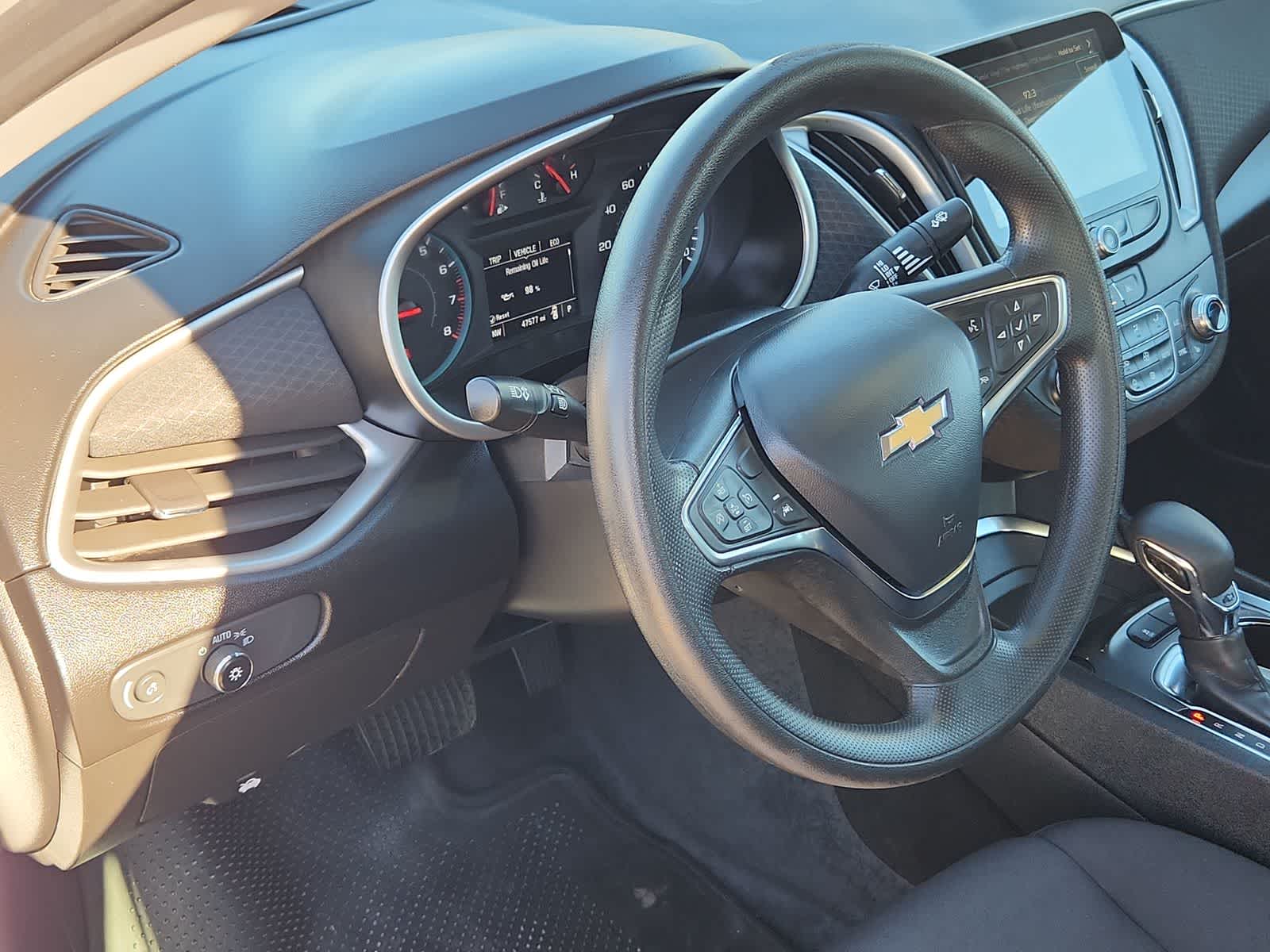 Thumbnail: 2024 Chevrolet Malibu - 10