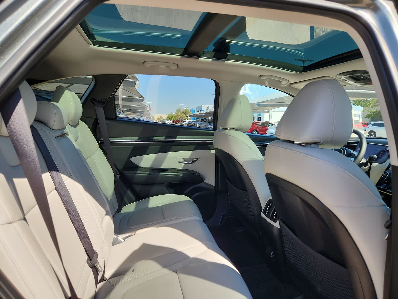 Thumbnail: 2023 Hyundai Tucson - 17