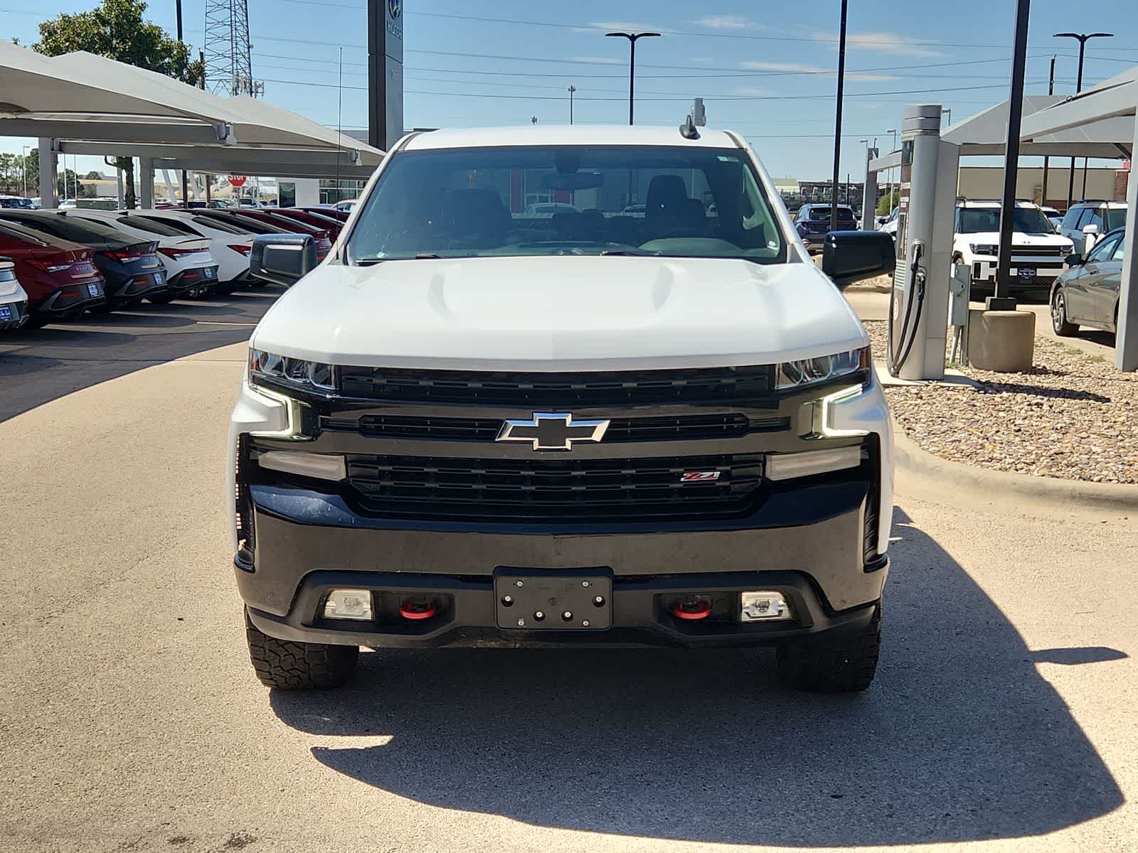 Thumbnail: 2022 Chevrolet Silverado 1500 - 3