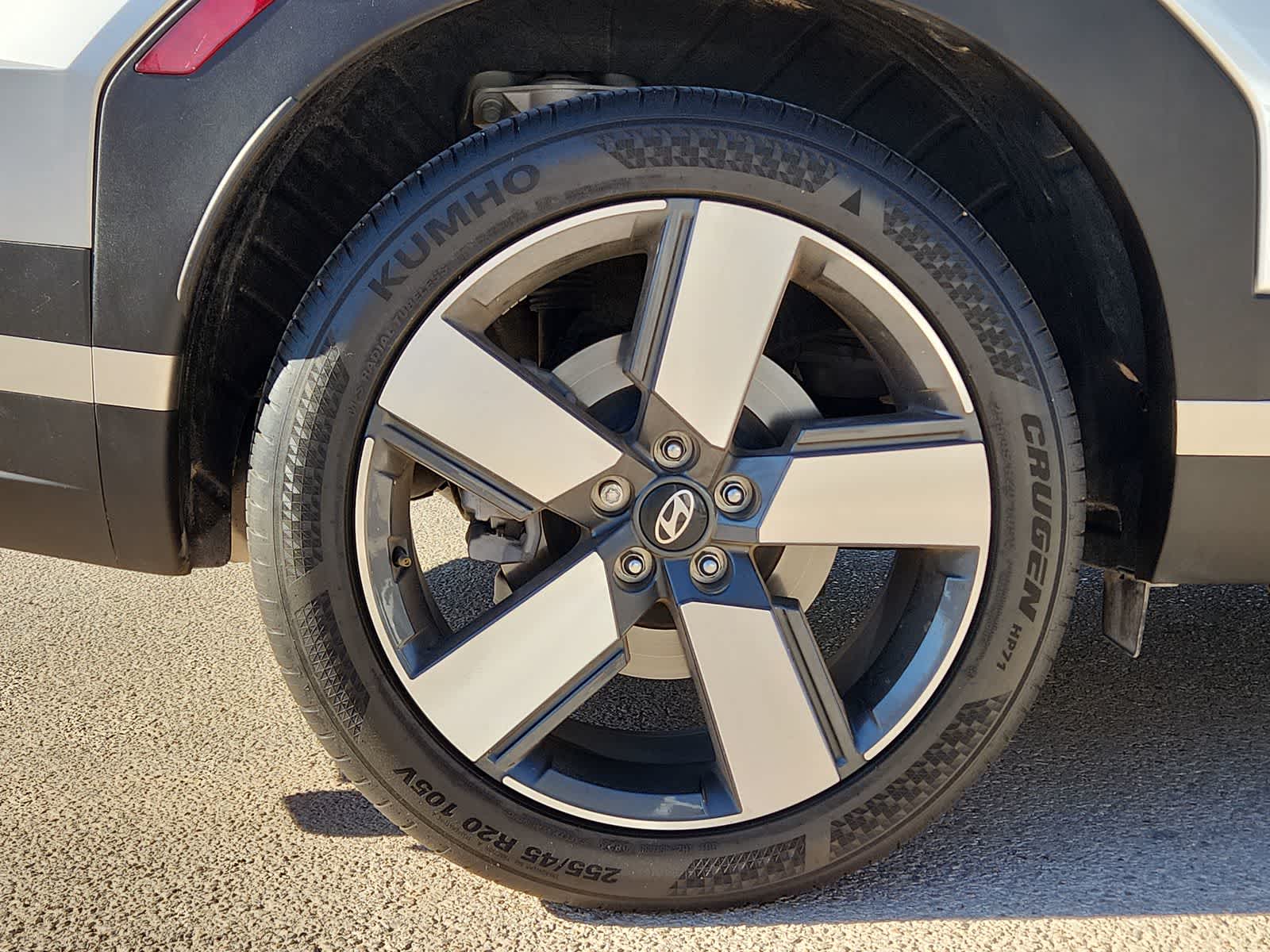 Thumbnail: 2024 Hyundai Santa Fe - 12