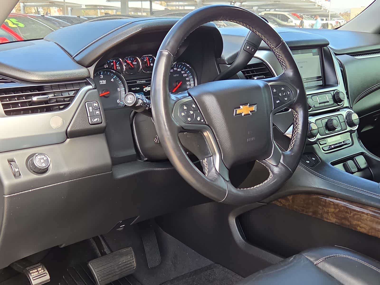 Thumbnail: 2020 Chevrolet Tahoe - 10