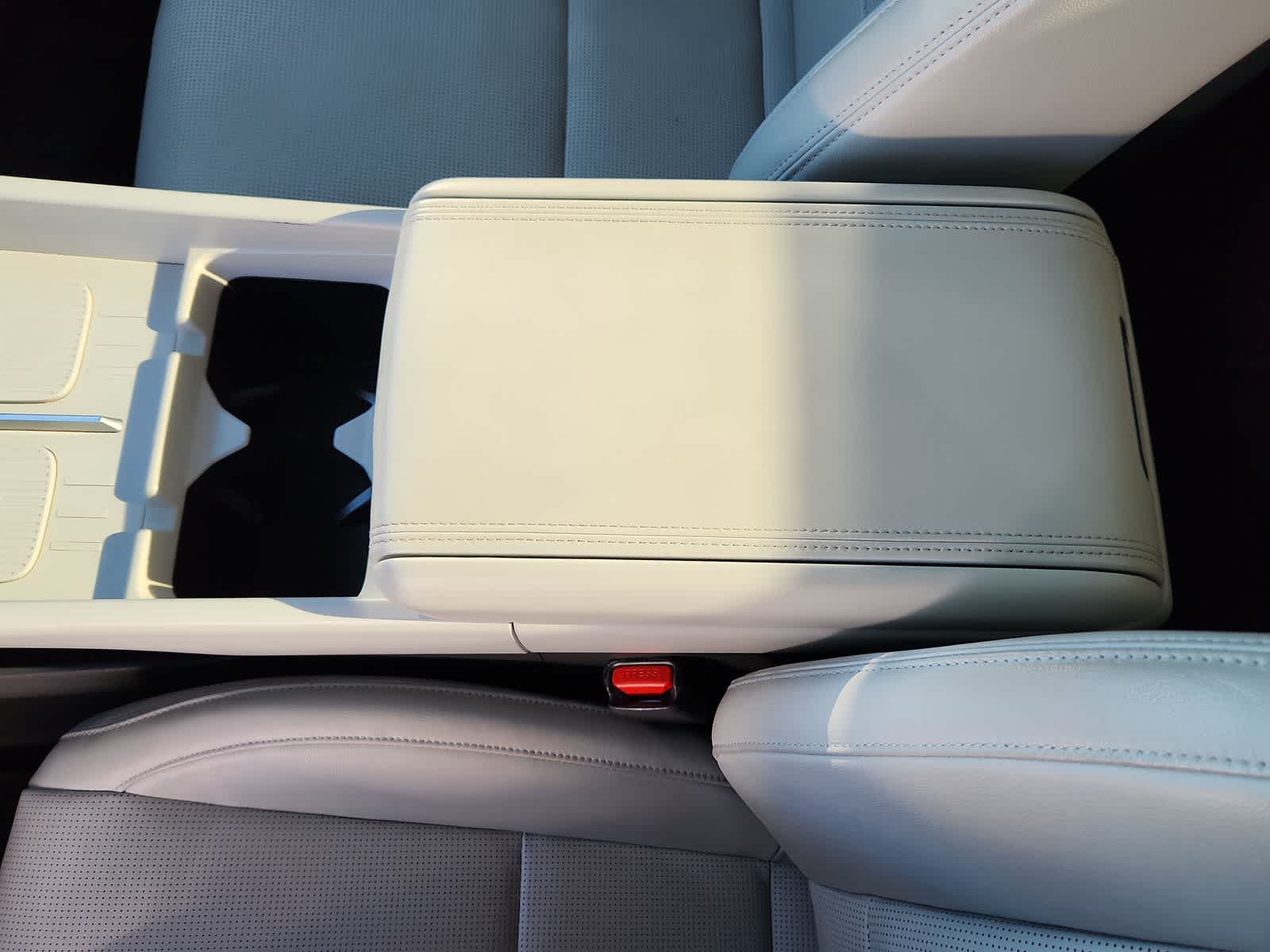 Thumbnail: 2024 Hyundai Santa Fe - 20