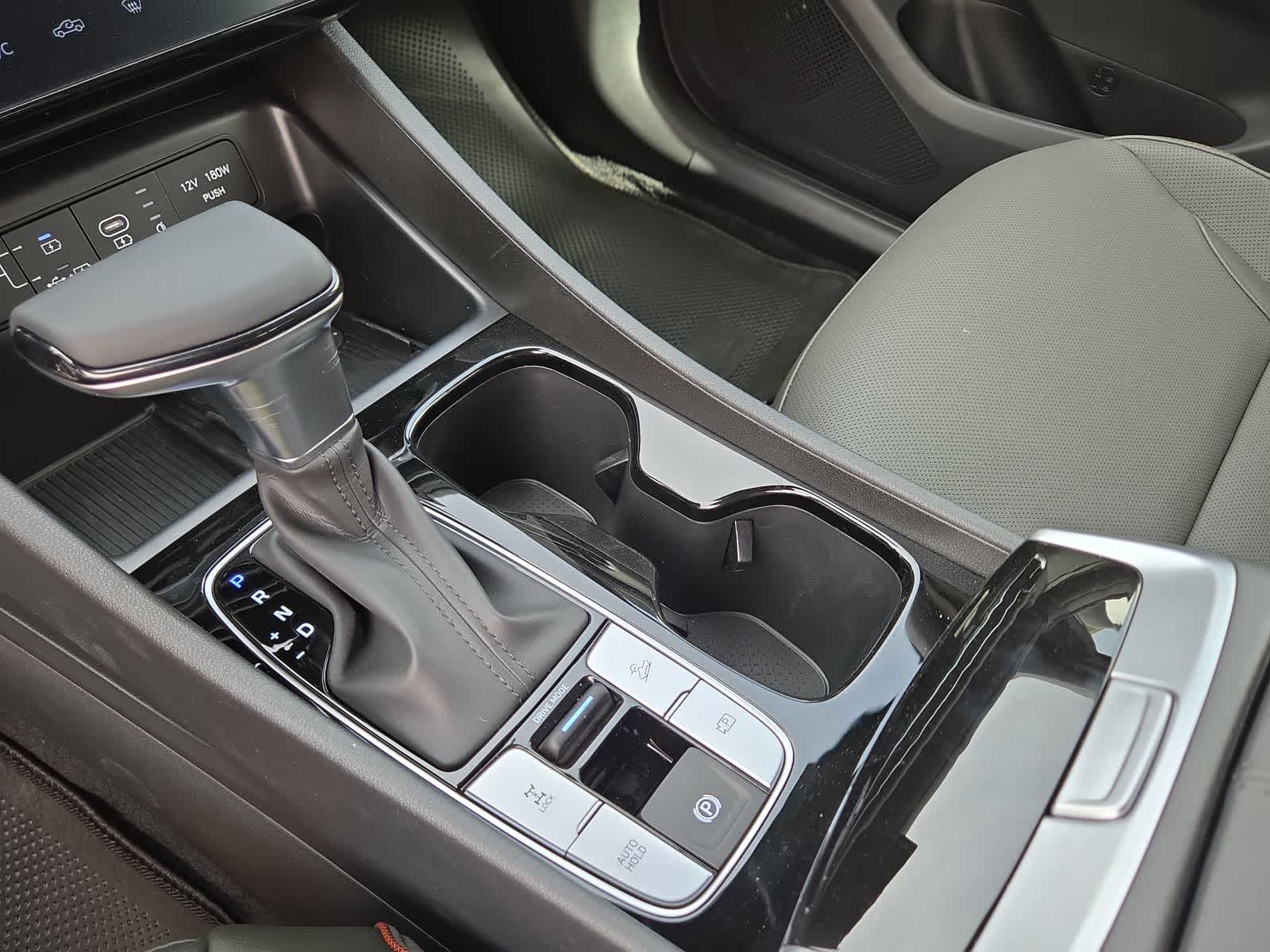 Thumbnail: 2025 Hyundai Santa Cruz - 25