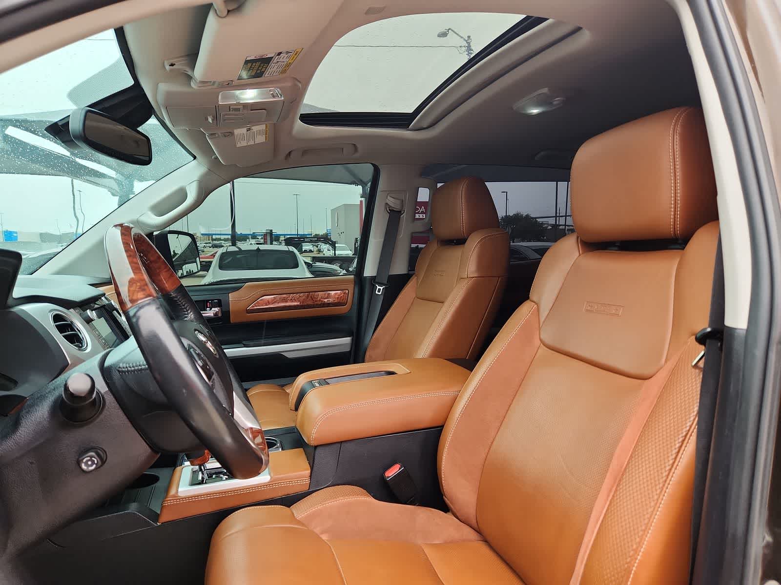 Thumbnail: 2021 Toyota Tundra - 15