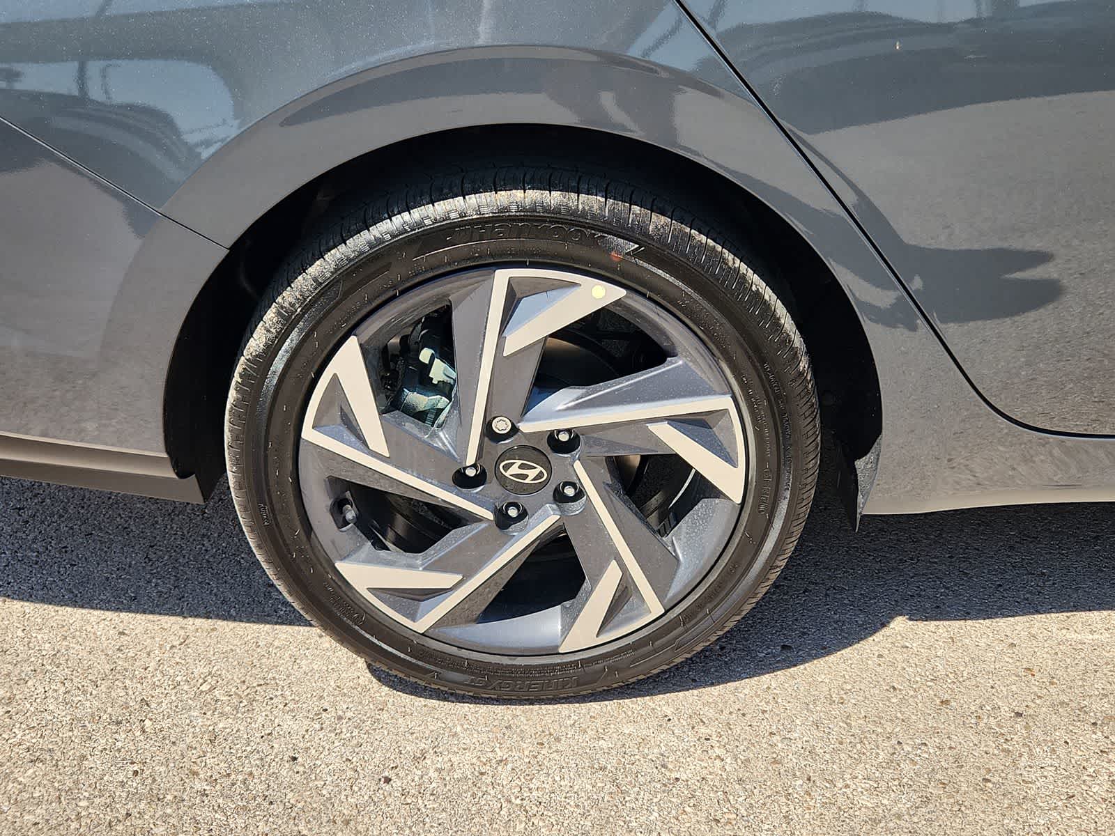 Thumbnail: 2025 Hyundai Elantra - 12