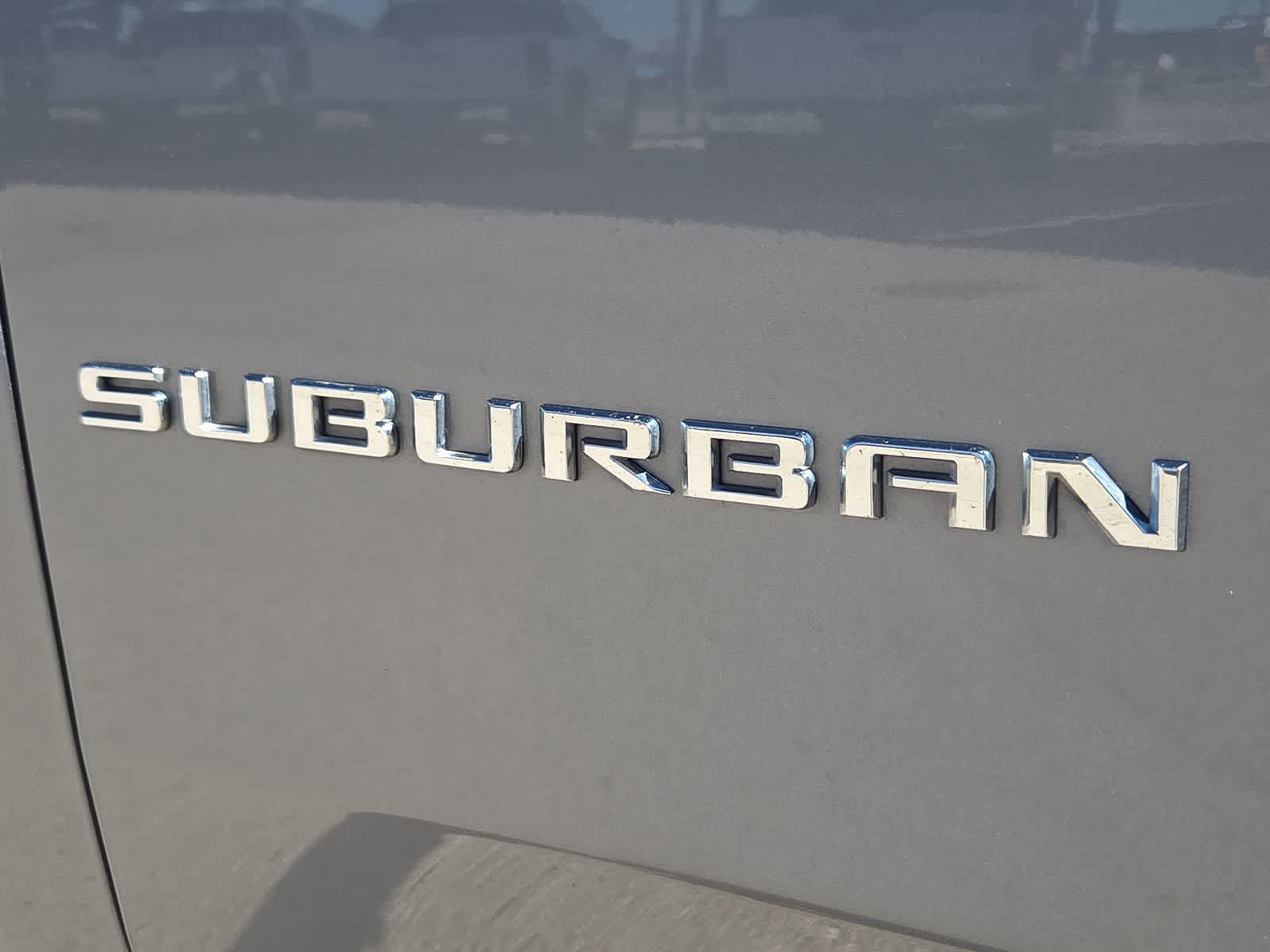 Thumbnail: 2022 Chevrolet Suburban - 11