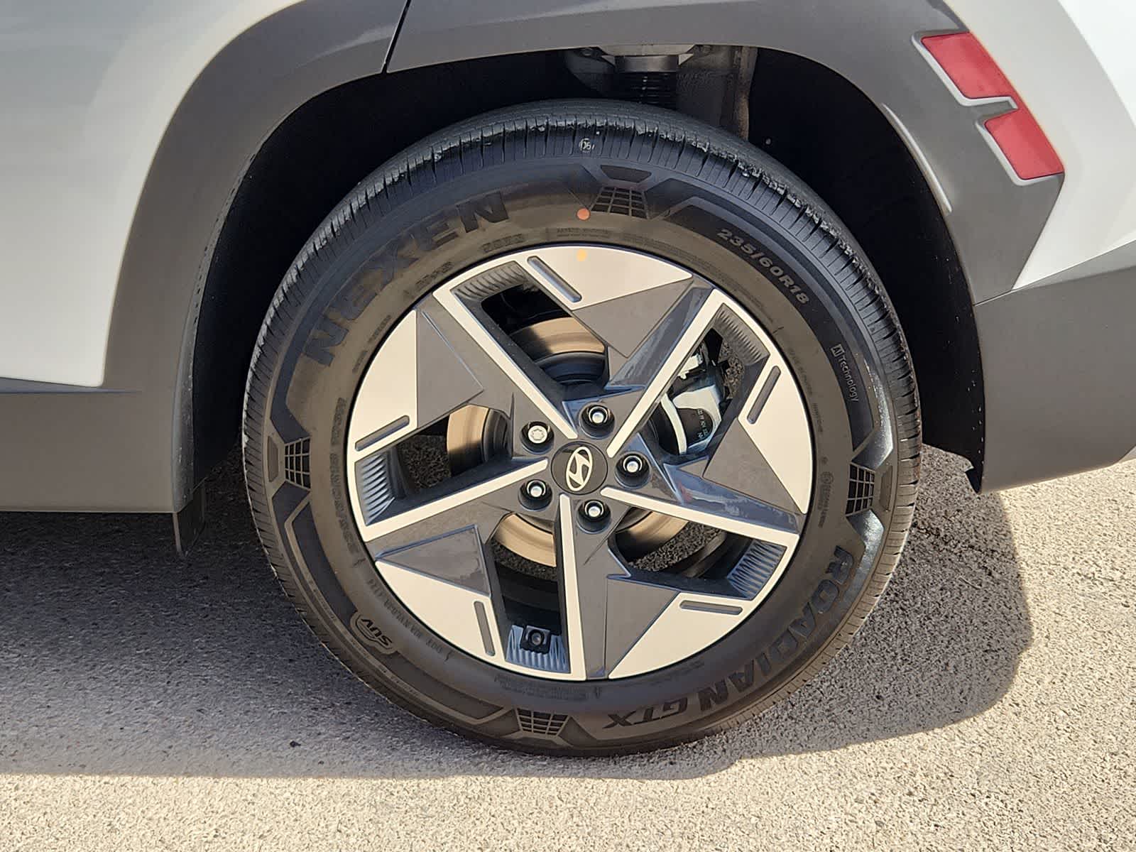 Thumbnail: 2025 Hyundai Tucson - 16