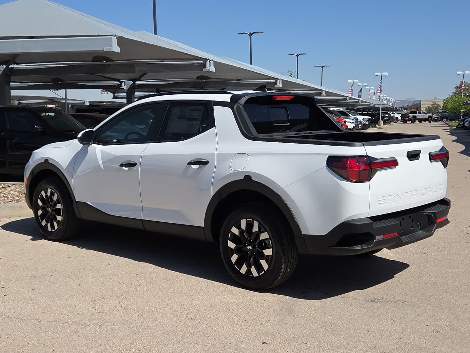 Thumbnail: 2026 Hyundai Santa Cruz - 6