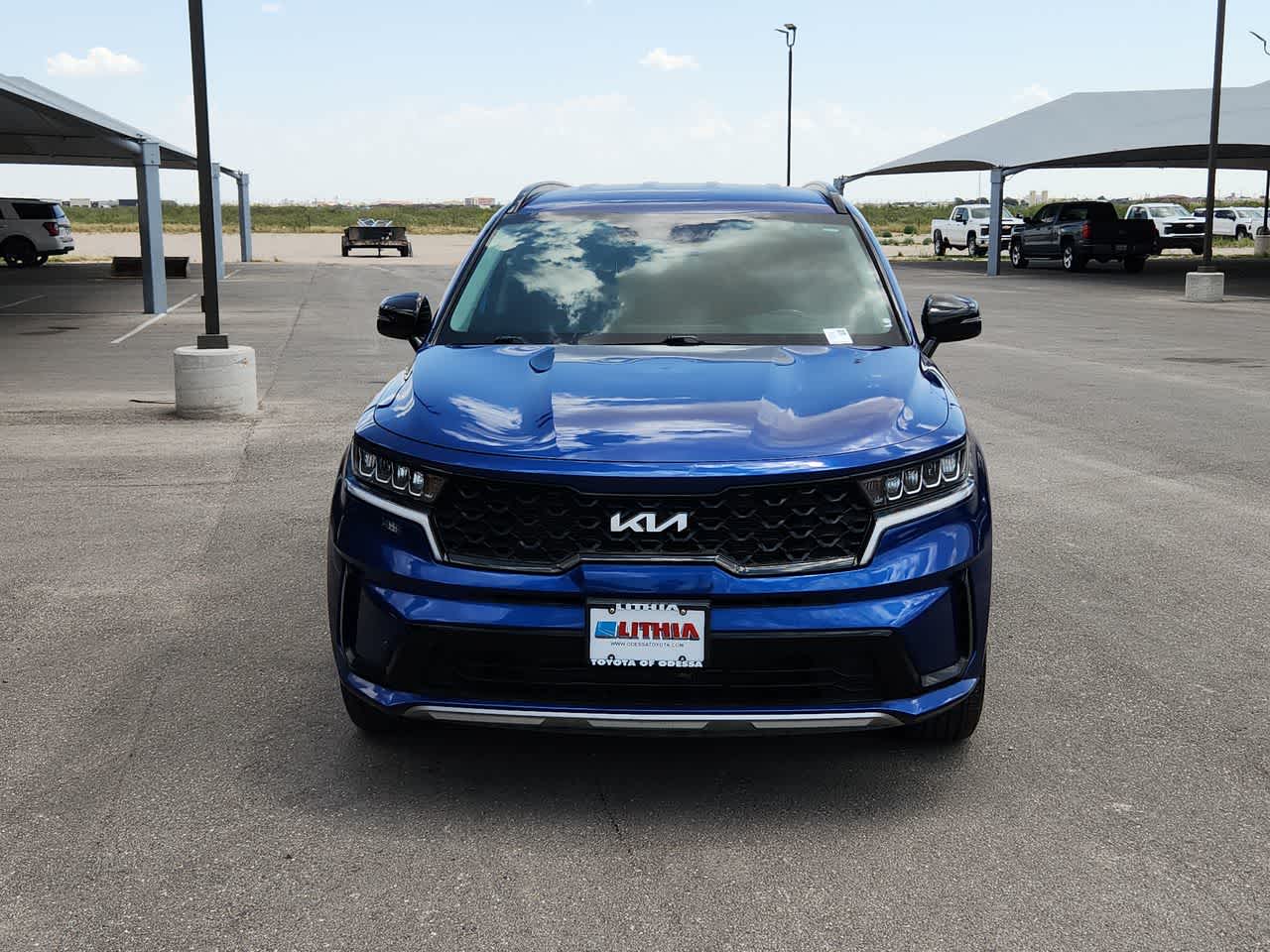 Thumbnail: 2022 Kia Sorento - 3