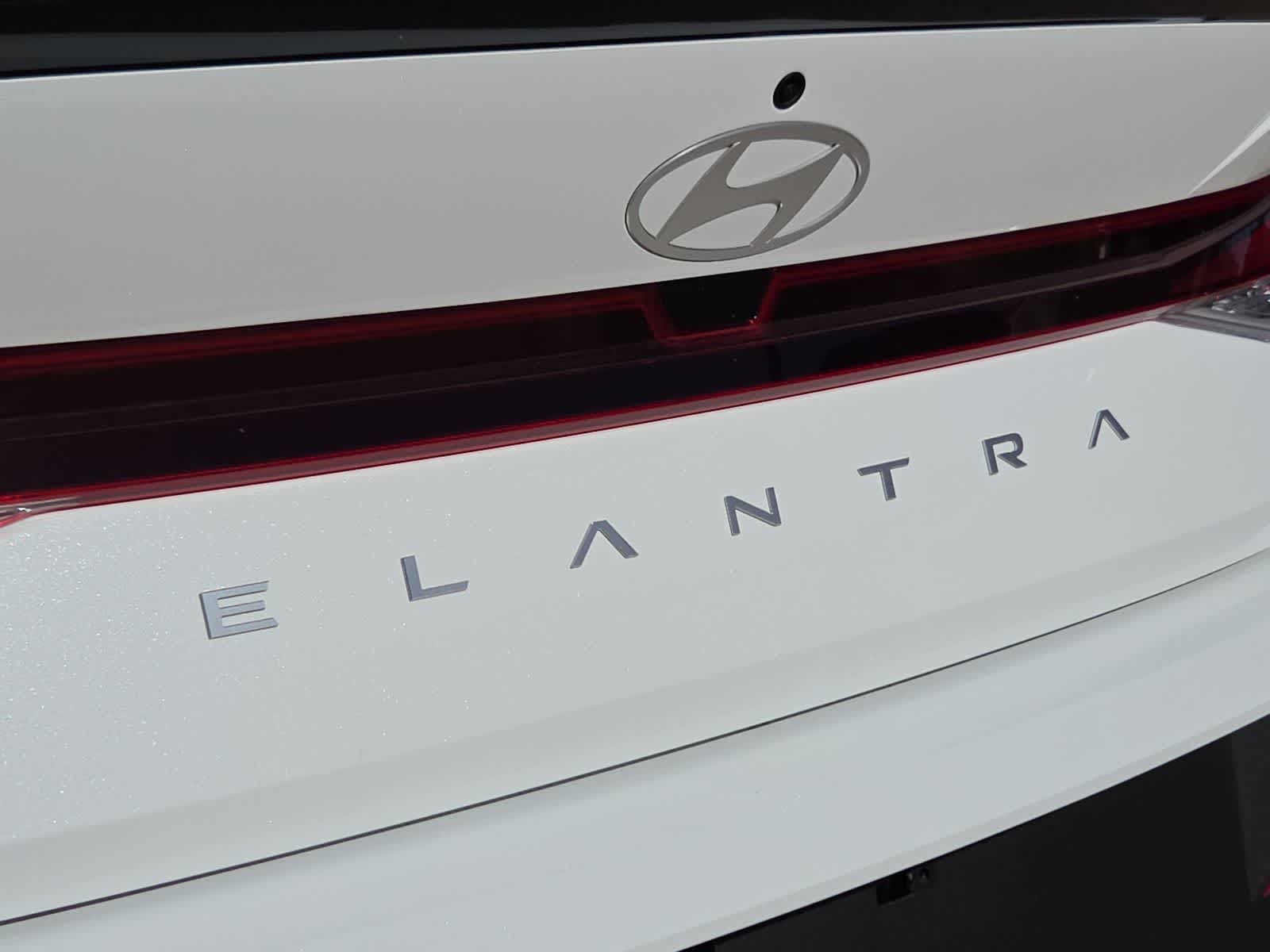 Thumbnail: 2026 Hyundai Elantra - 11