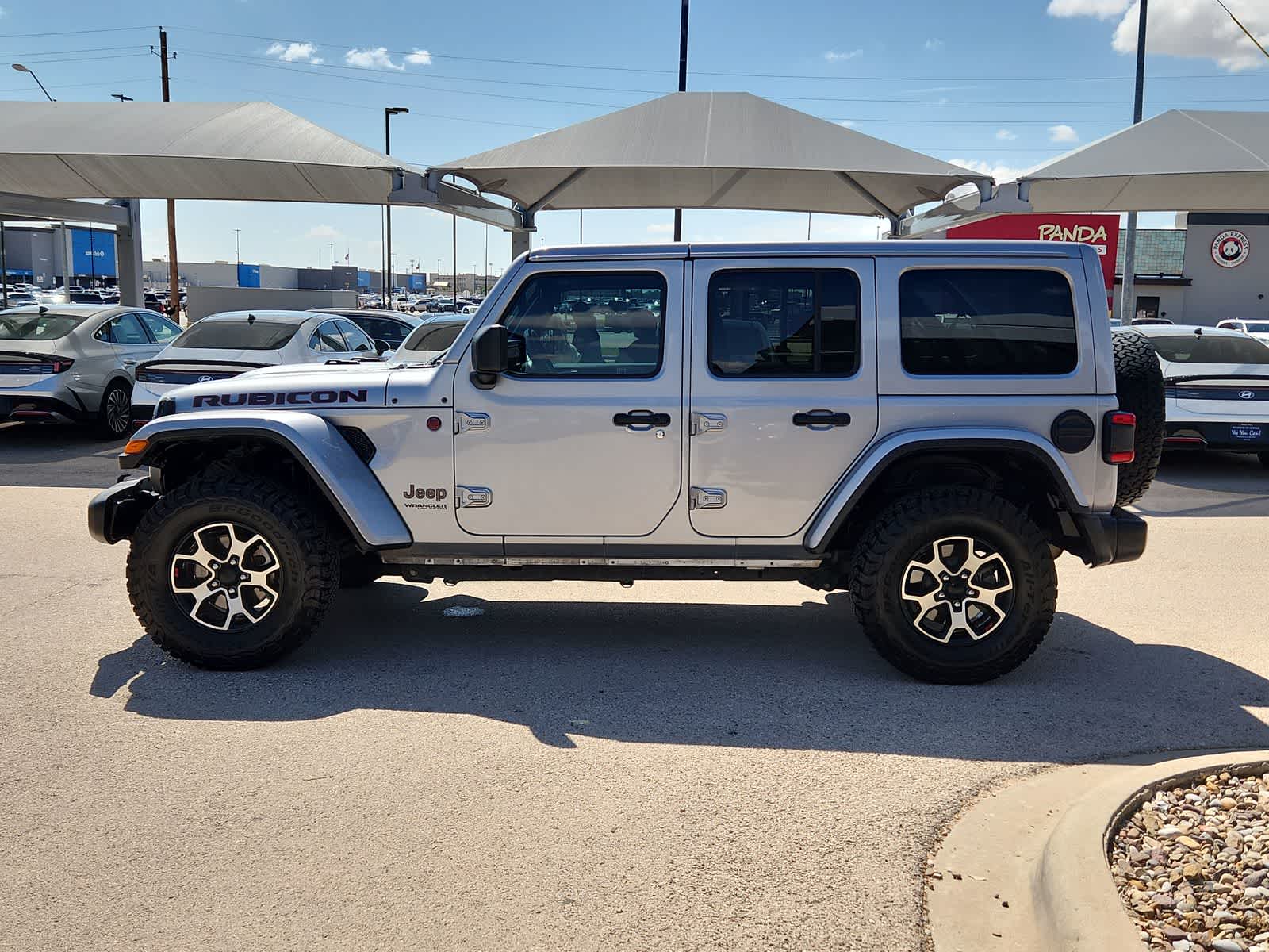 Thumbnail: 2021 Jeep Wrangler - 5