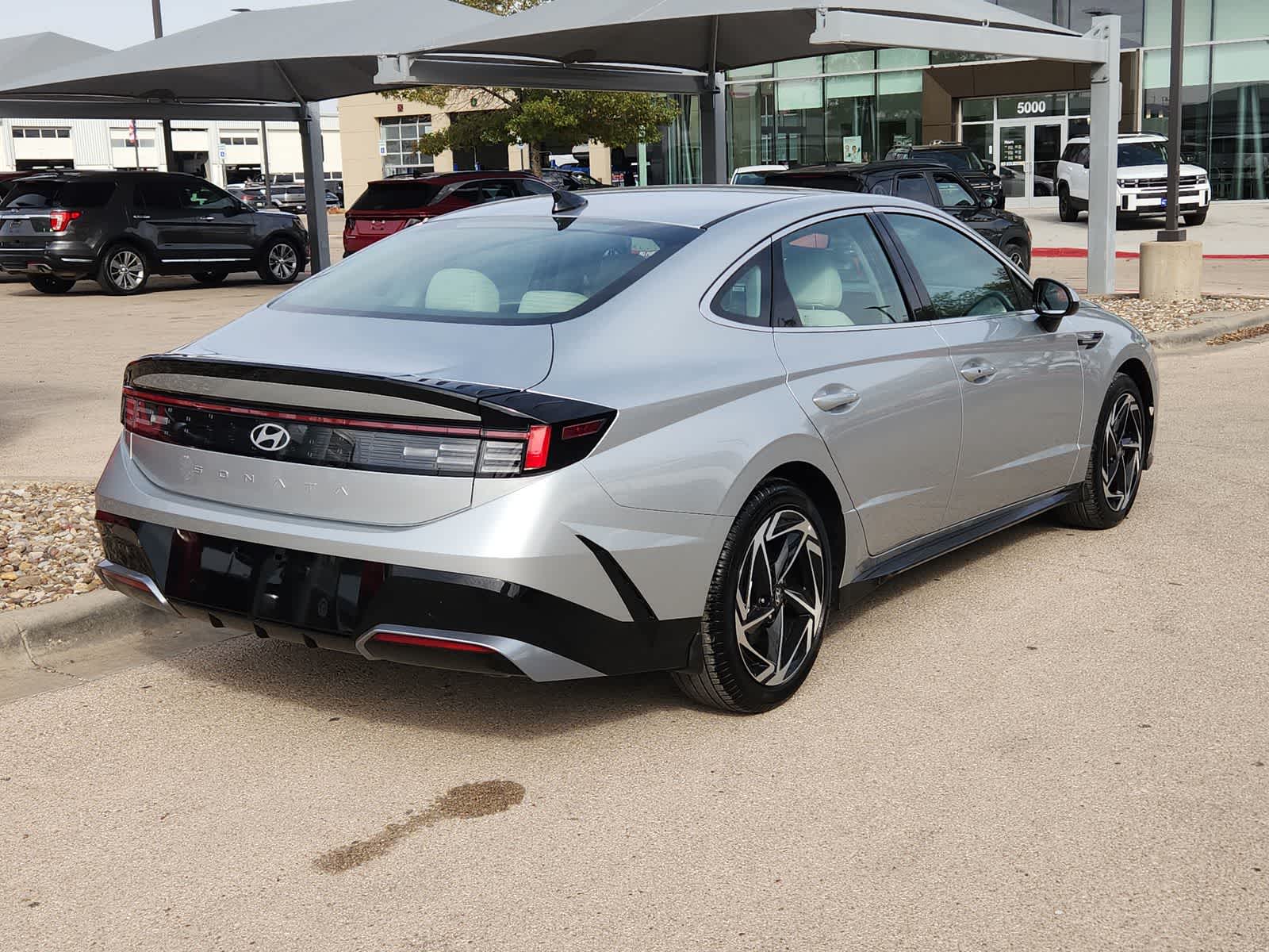 Thumbnail: 2026 Hyundai Sonata - 8