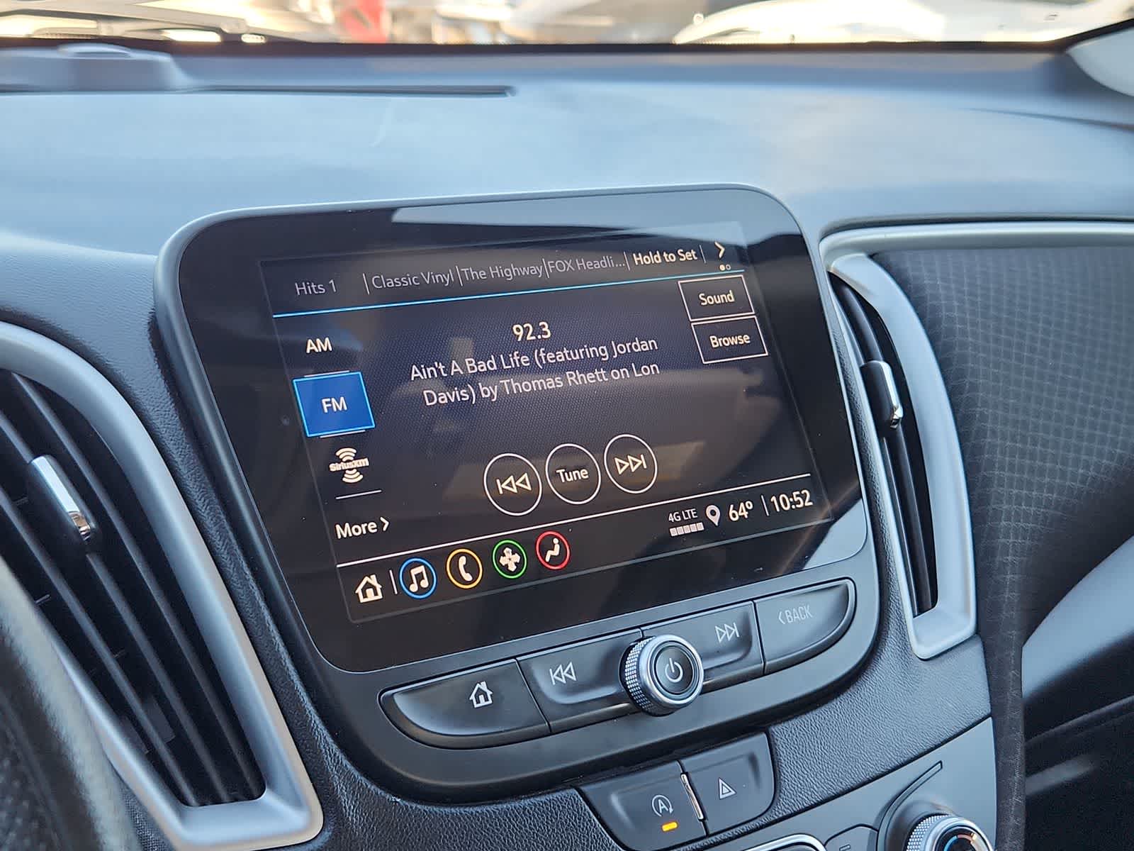 Thumbnail: 2024 Chevrolet Malibu - 24