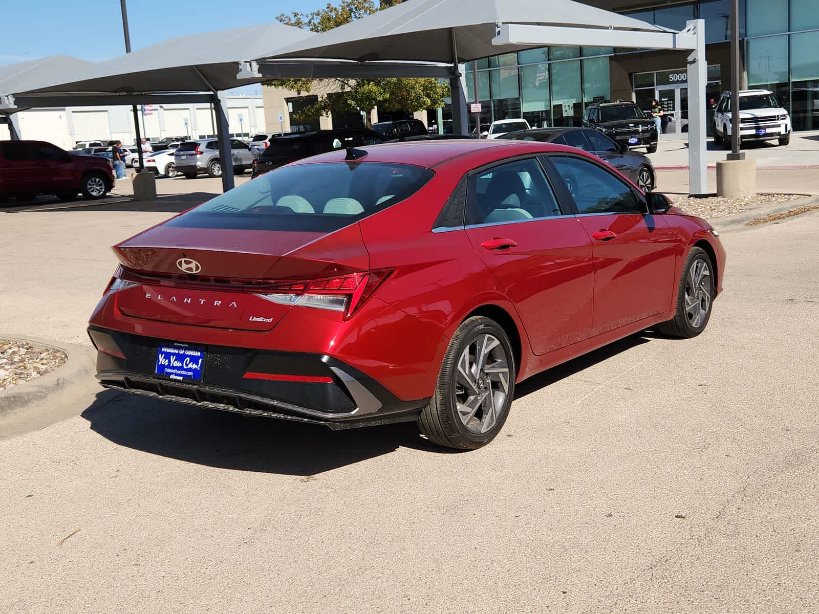 Thumbnail: 2025 Hyundai Elantra - 8