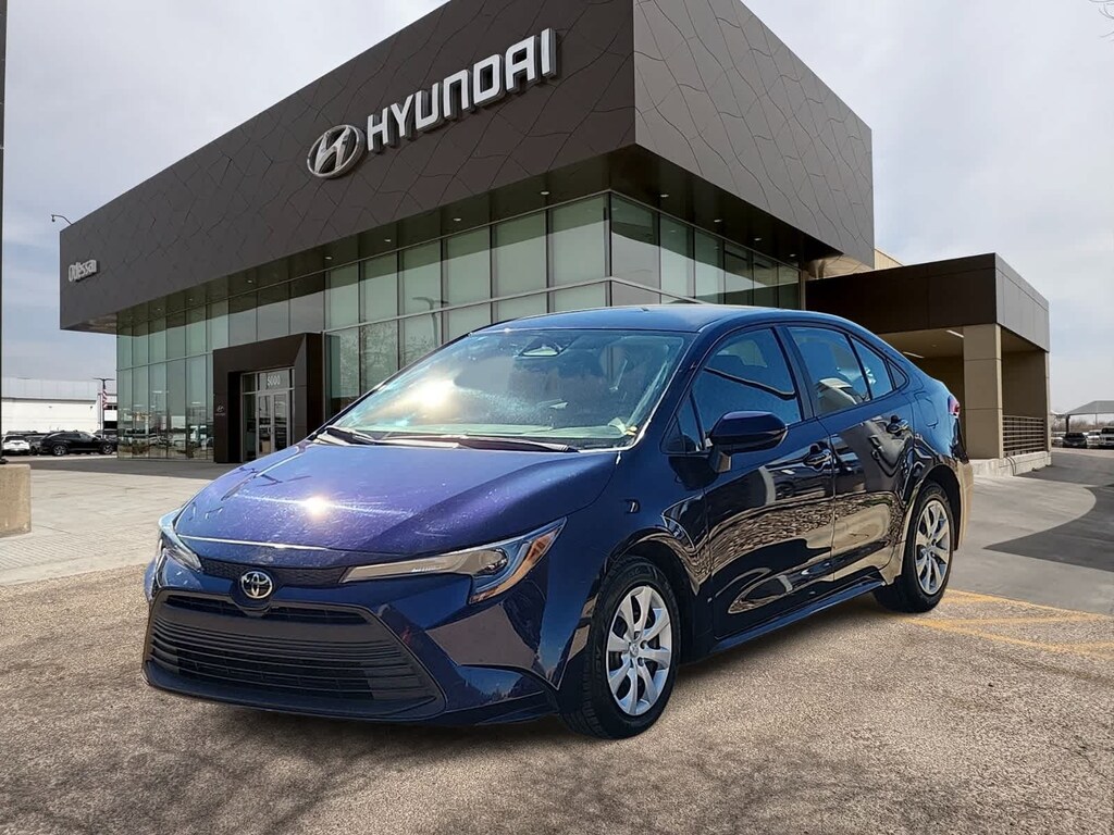 Used 2024 Toyota Corolla LE Sedan