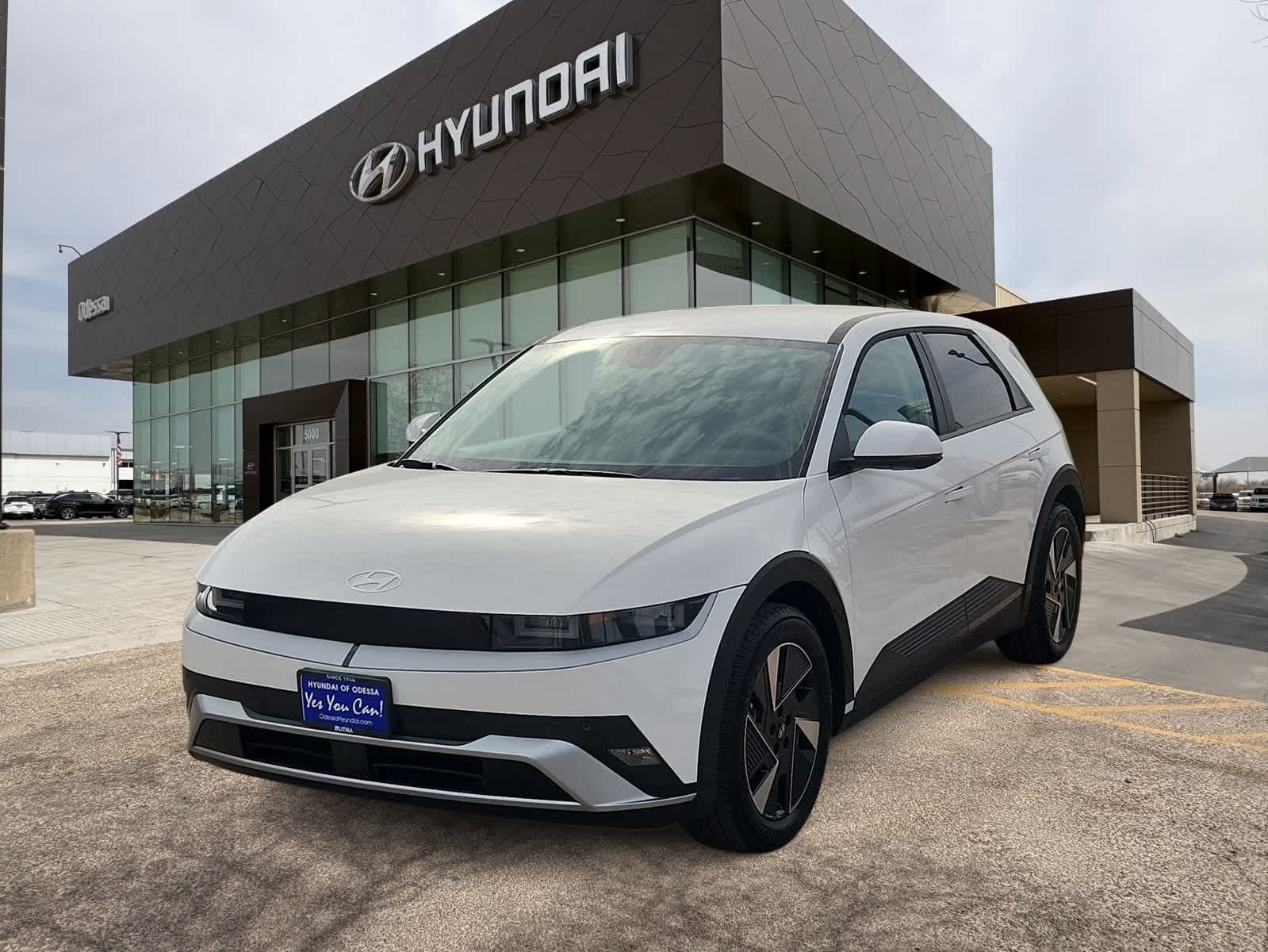 Thumbnail: 2026 Hyundai Ioniq 5 - 1