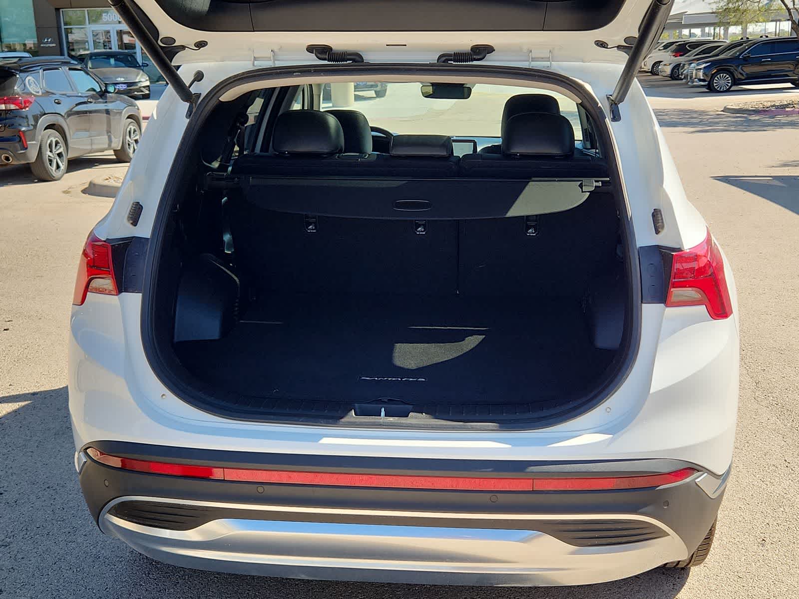 Thumbnail: 2023 Hyundai Santa Fe - 23