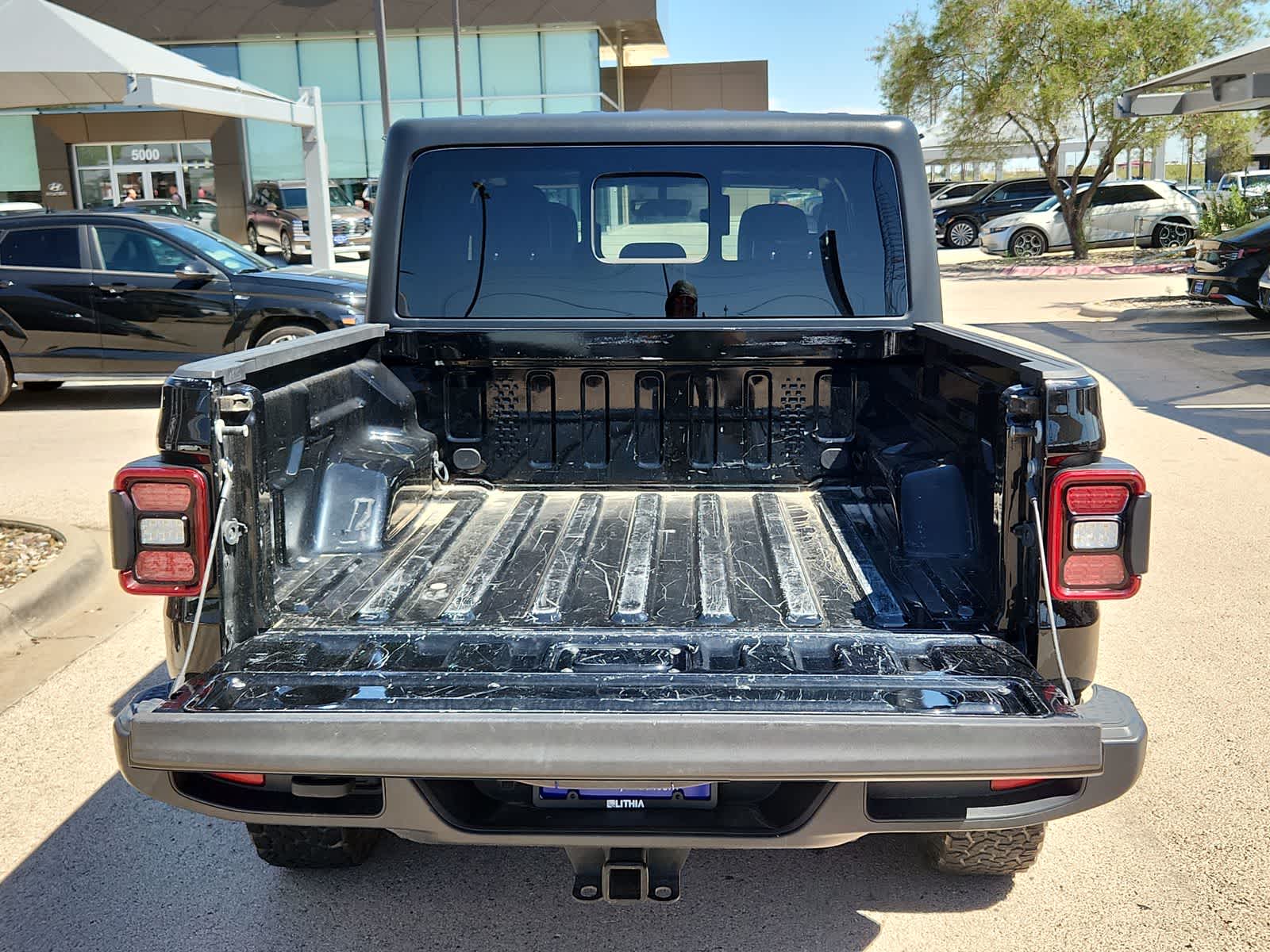 Thumbnail: 2020 Jeep Gladiator - 23