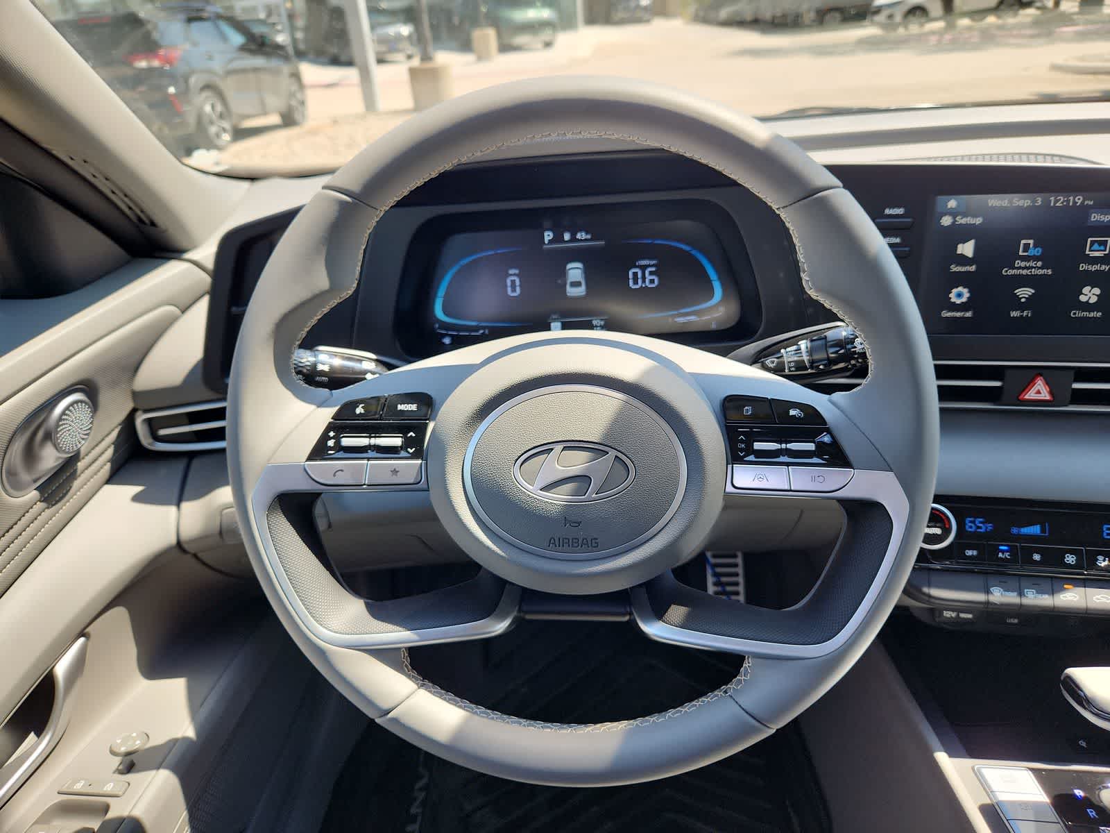 Thumbnail: 2025 Hyundai Elantra - 19