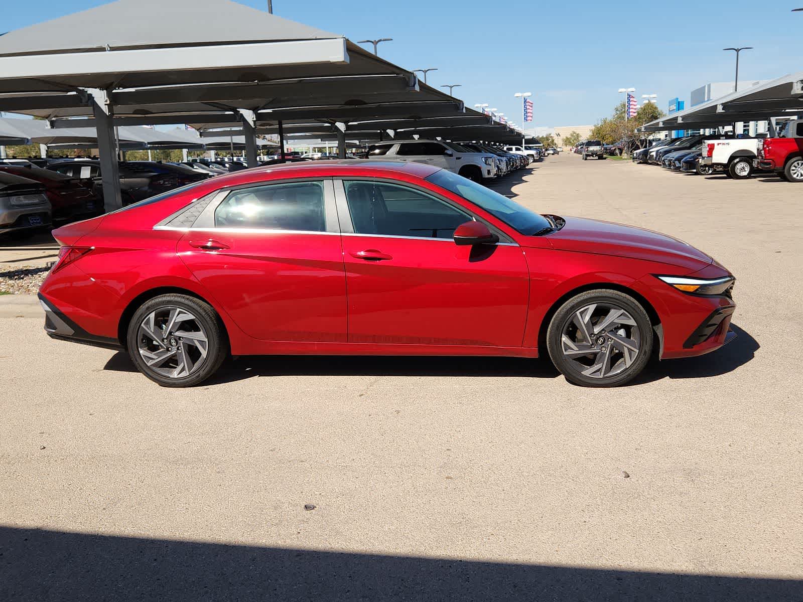 Thumbnail: 2025 Hyundai Elantra - 9