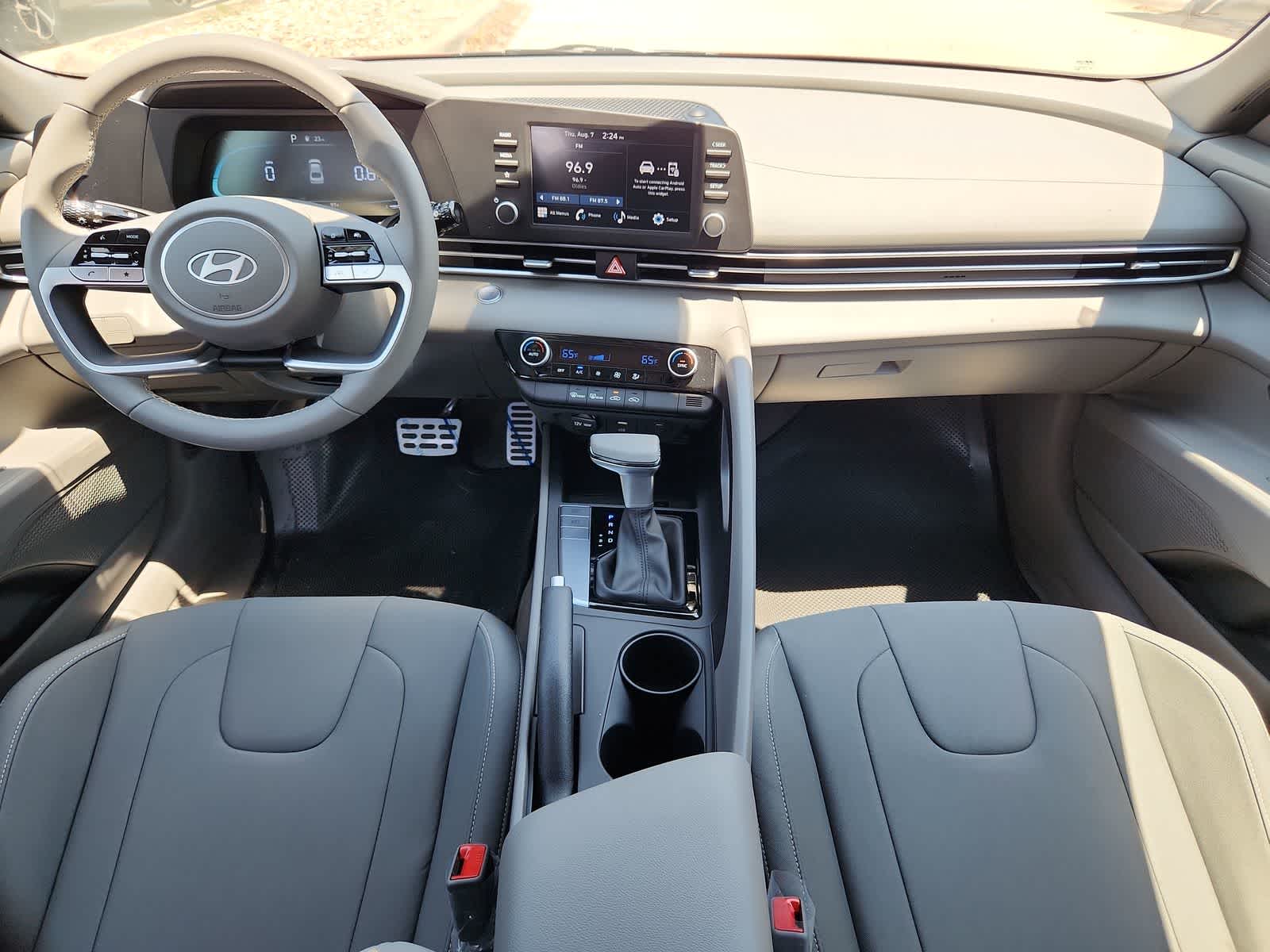Thumbnail: 2025 Hyundai Elantra - 14