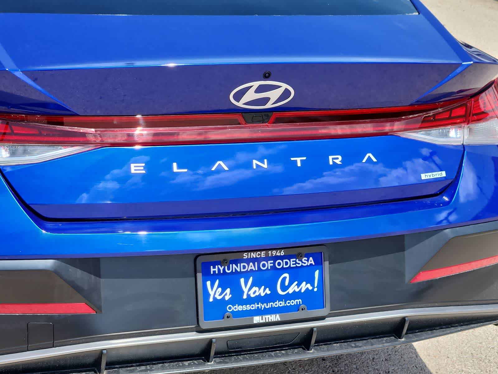 Thumbnail: 2025 Hyundai Elantra - 11