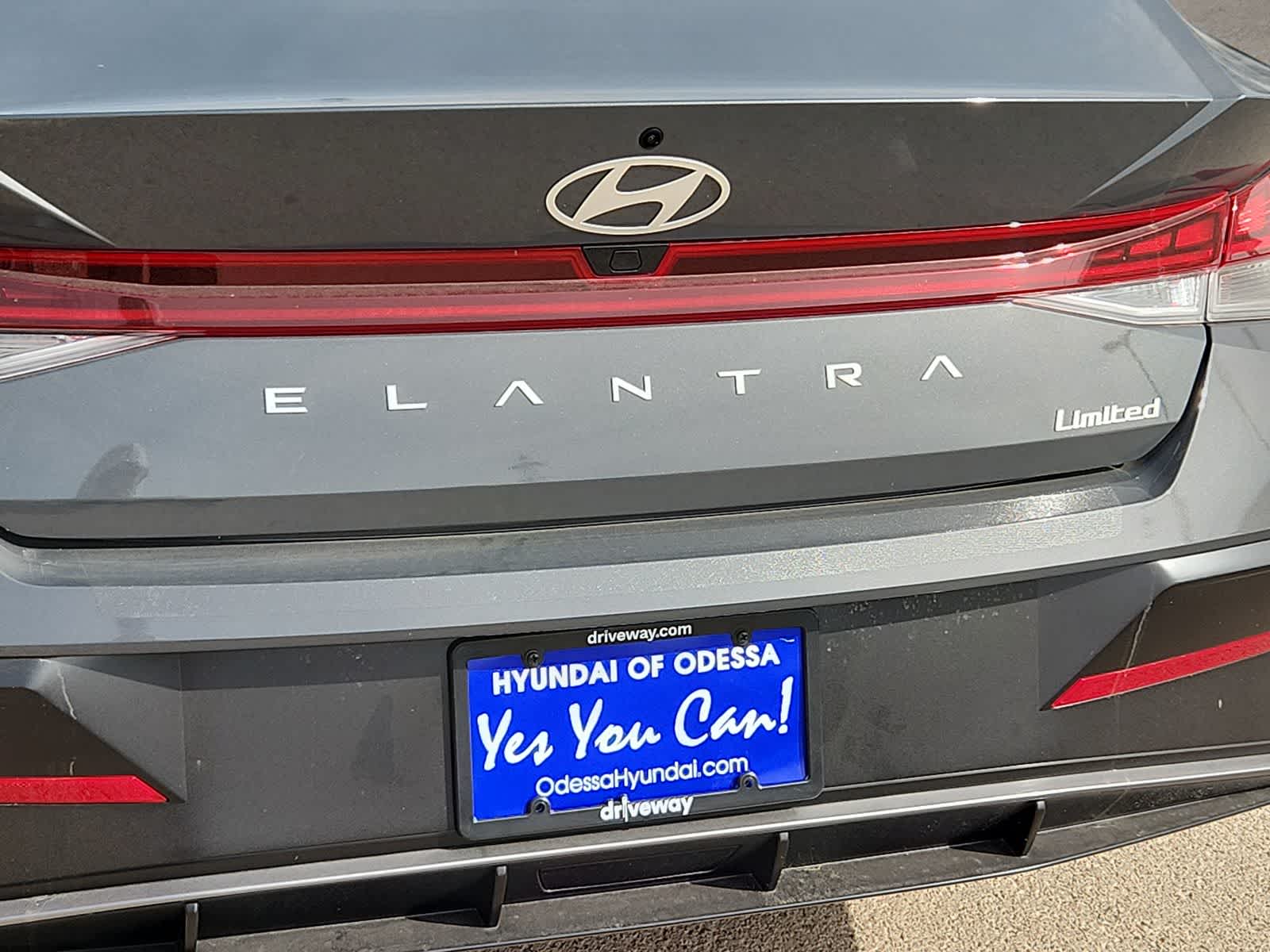 Thumbnail: 2025 Hyundai Elantra - 11