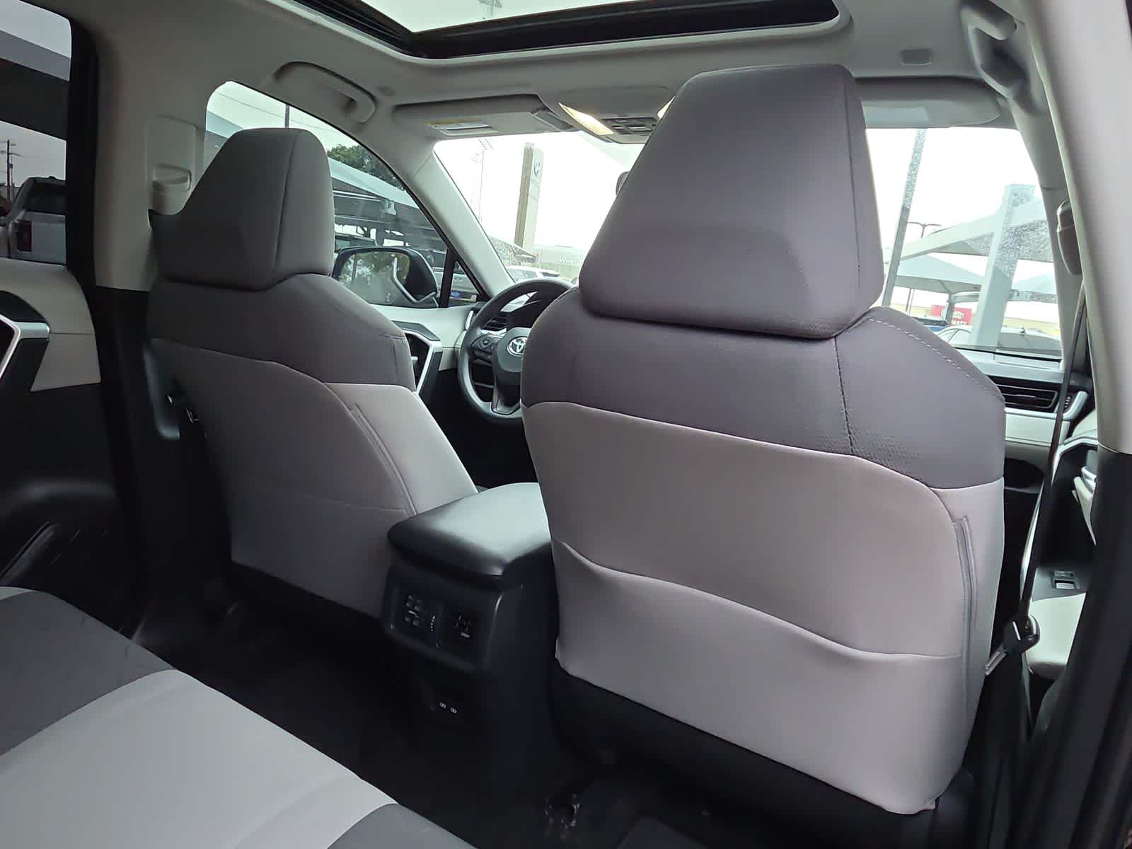 Thumbnail: 2025 Toyota RAV4 - 16
