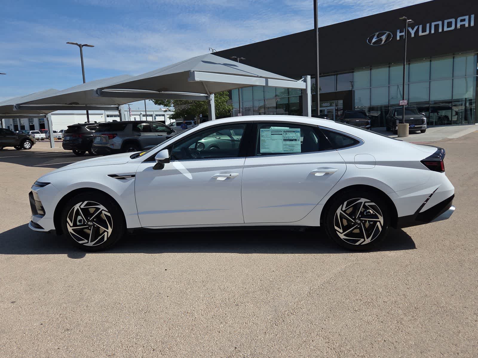 Thumbnail: 2026 Hyundai Sonata - 11